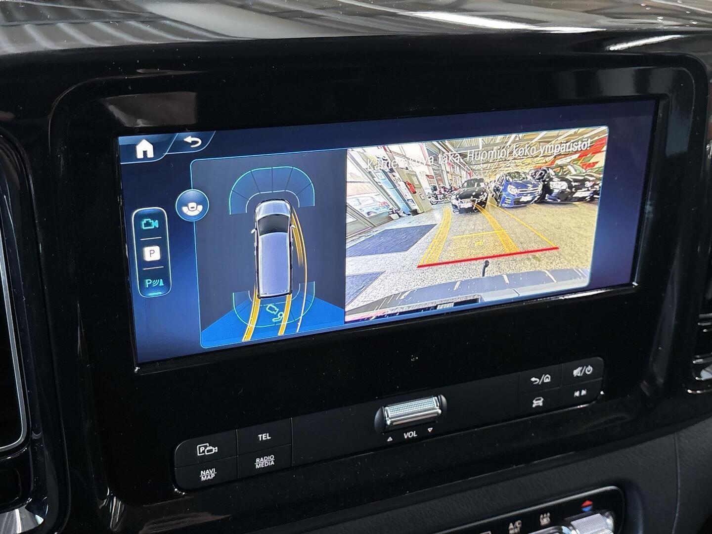 MERCEDES-BENZ VITO 2025