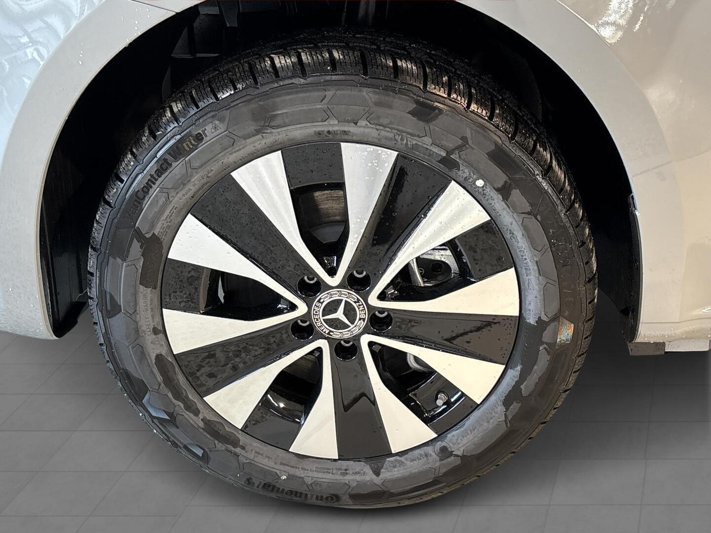 MERCEDES-BENZ VITO 2025