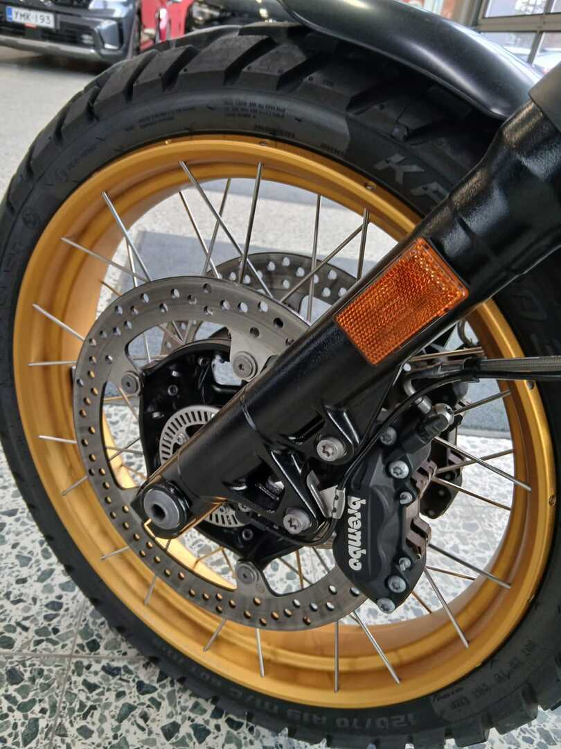 BMW R 2021
