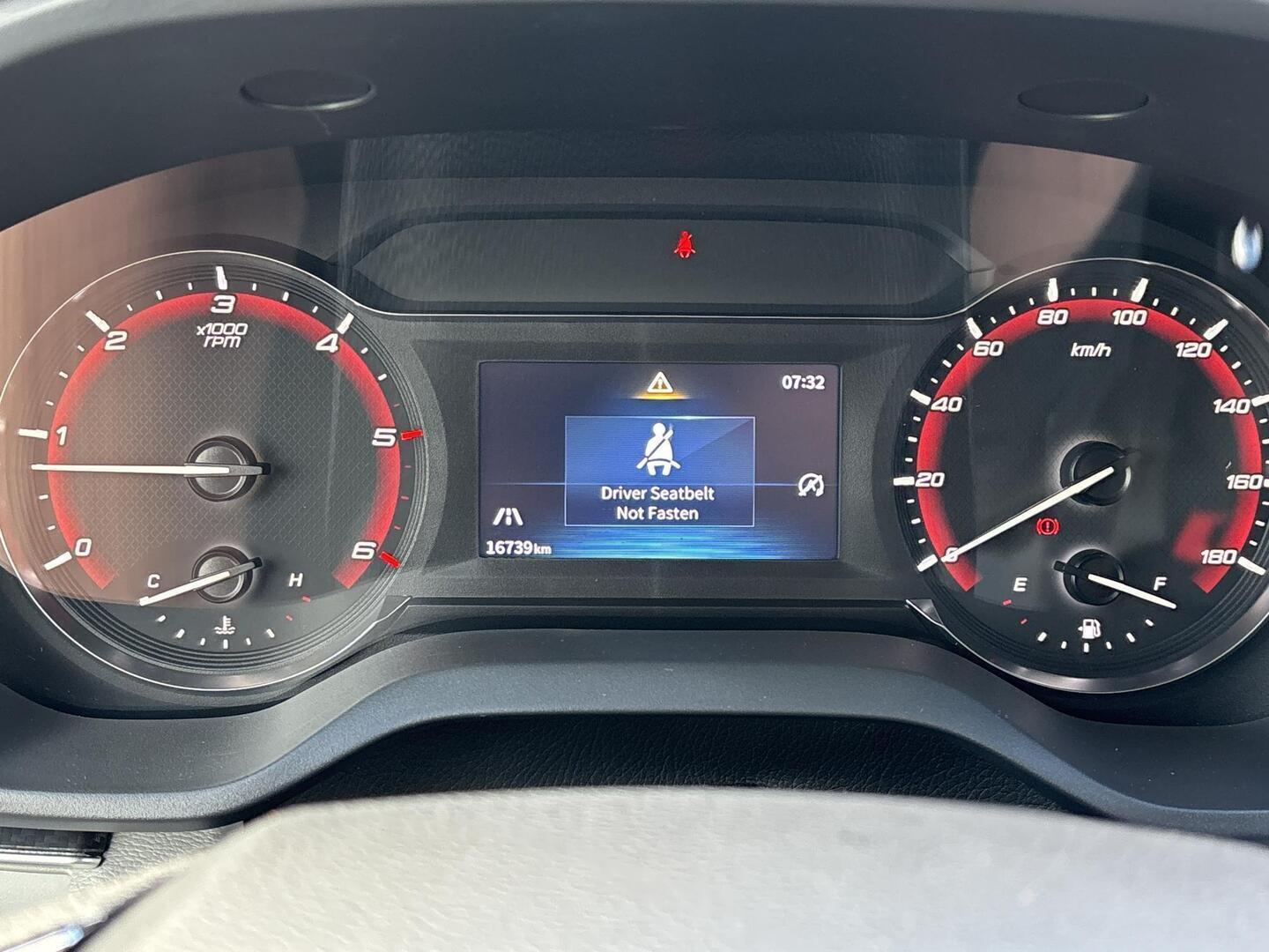 MAXUS DELIVER 9 2022