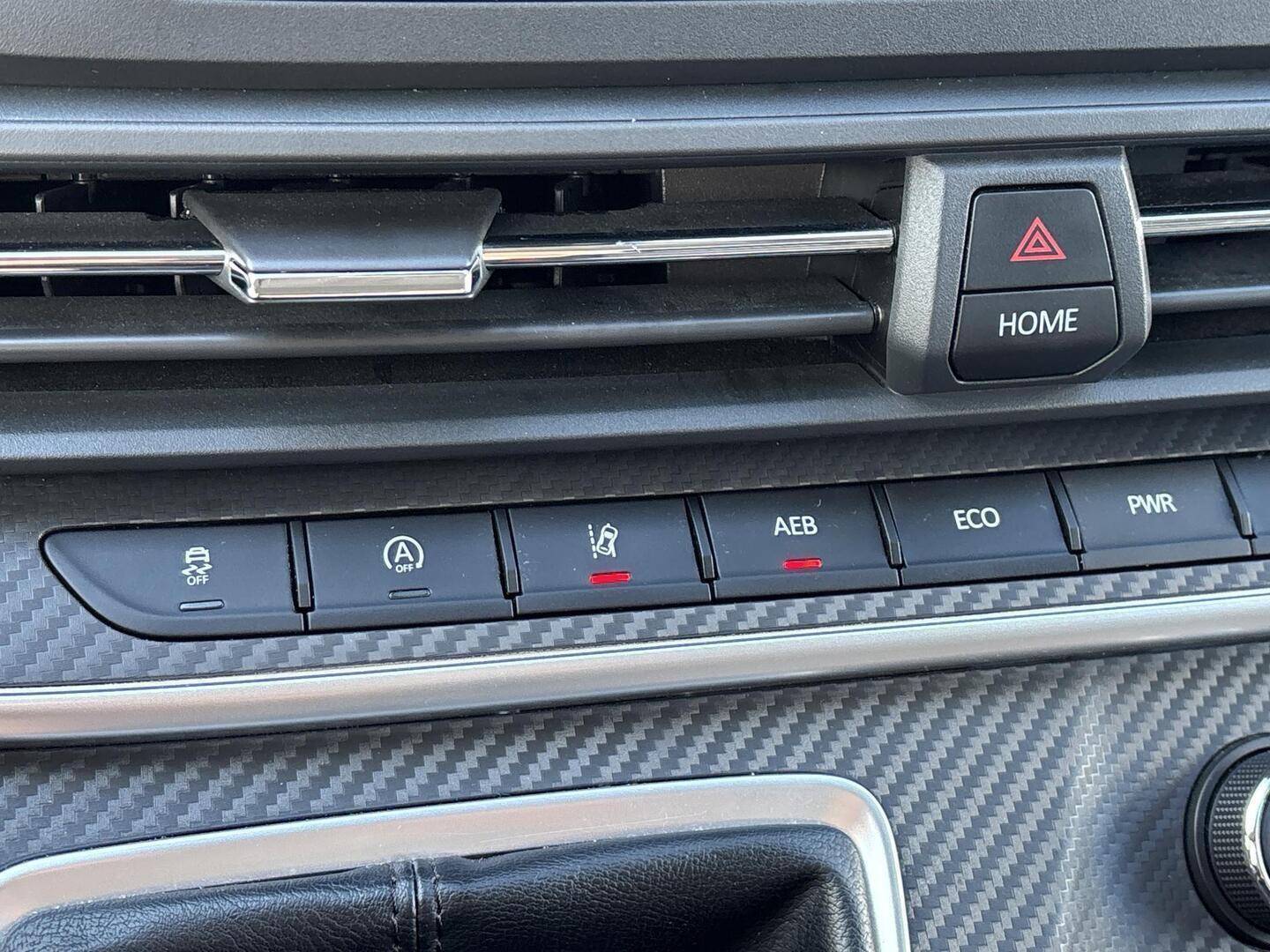 MAXUS DELIVER 9 2022