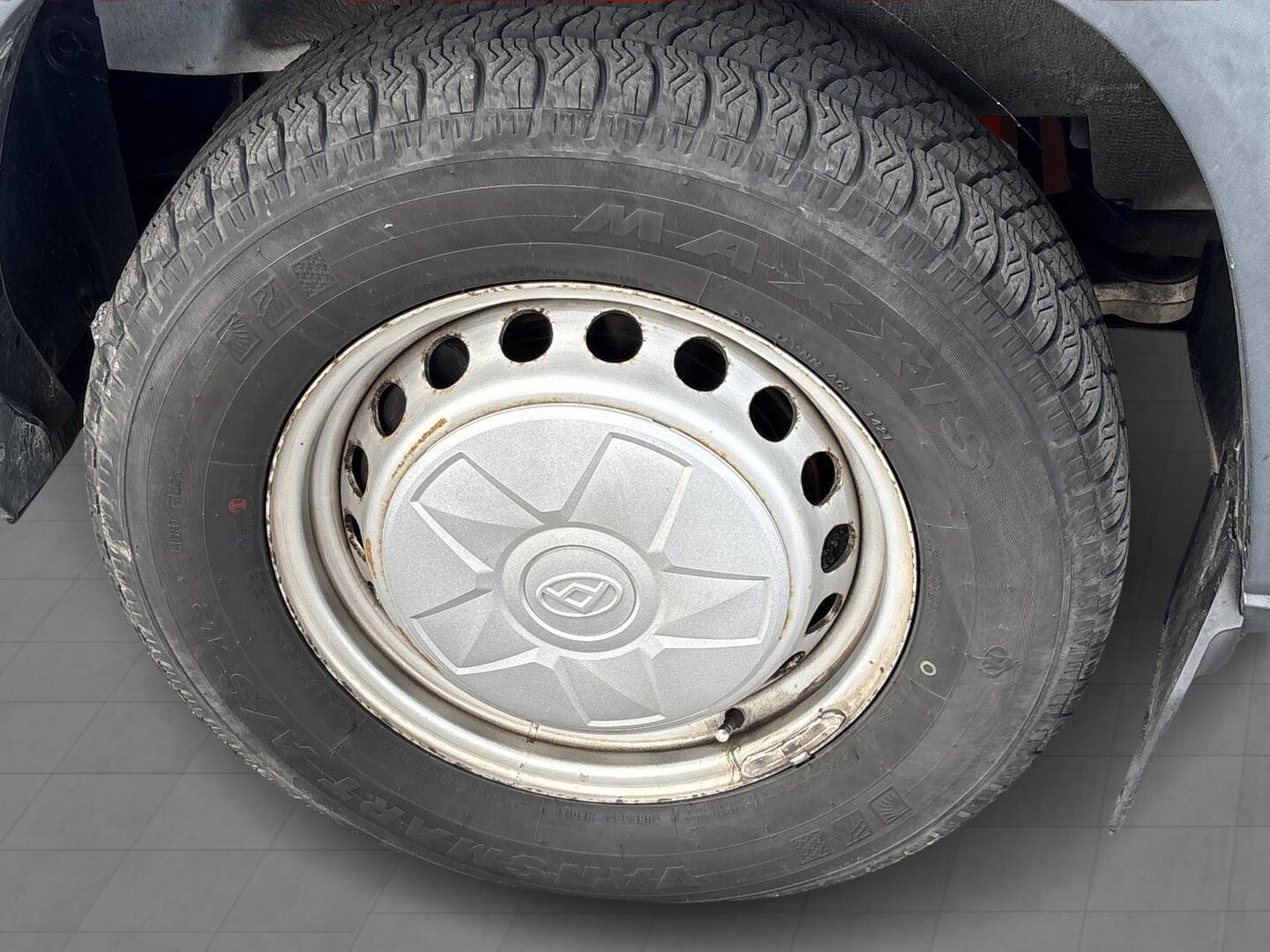 MAXUS DELIVER 9 2022