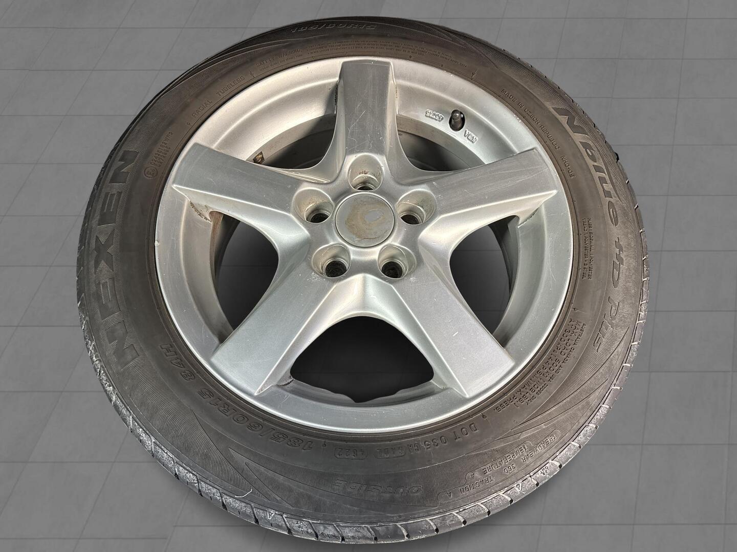 VOLKSWAGEN Polo 2010