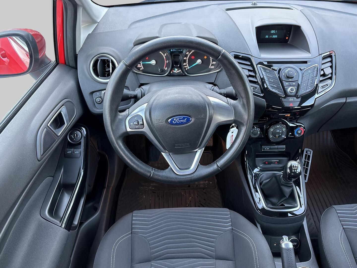 FORD Fiesta 2013