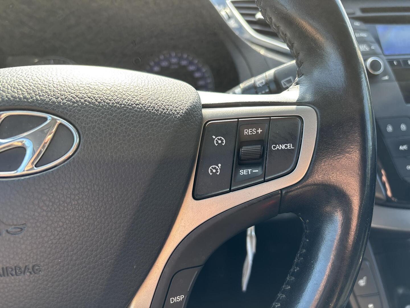 HYUNDAI i40 Wagon 2015