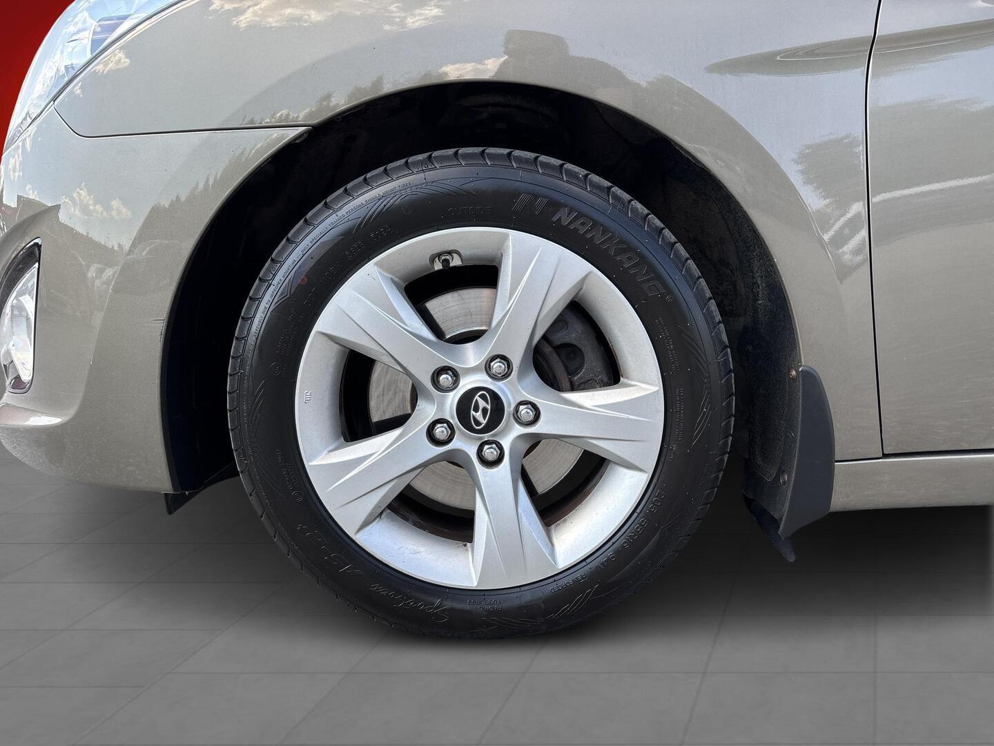 HYUNDAI i40 Wagon 2015