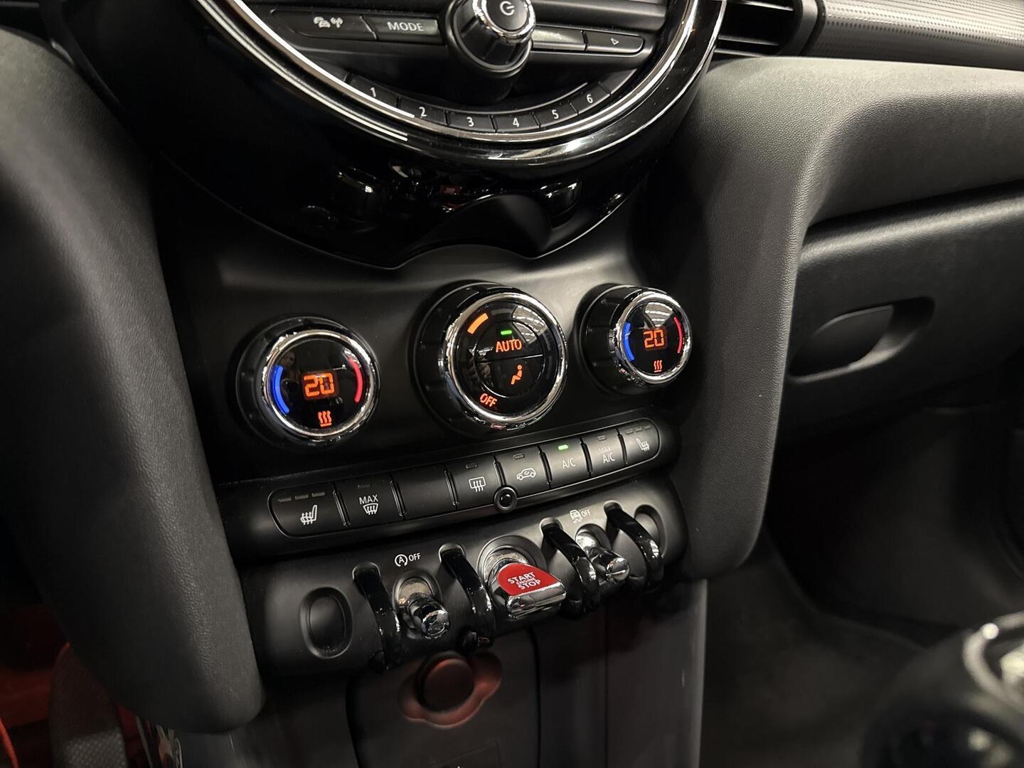 MINI Hatchback 2019