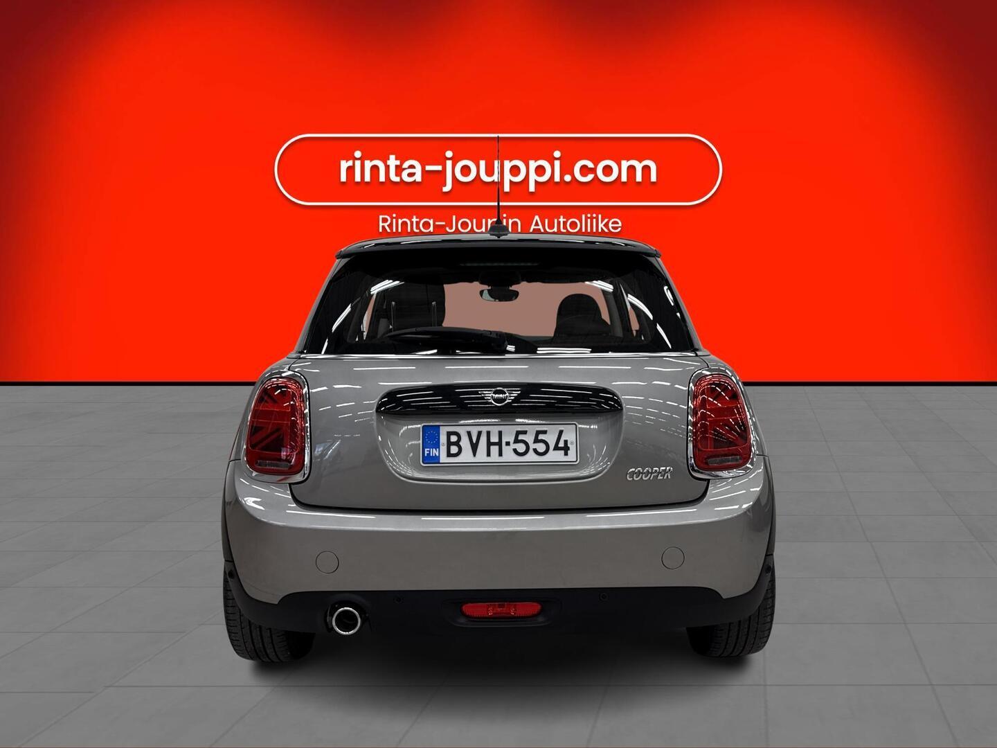 MINI Hatchback 2019