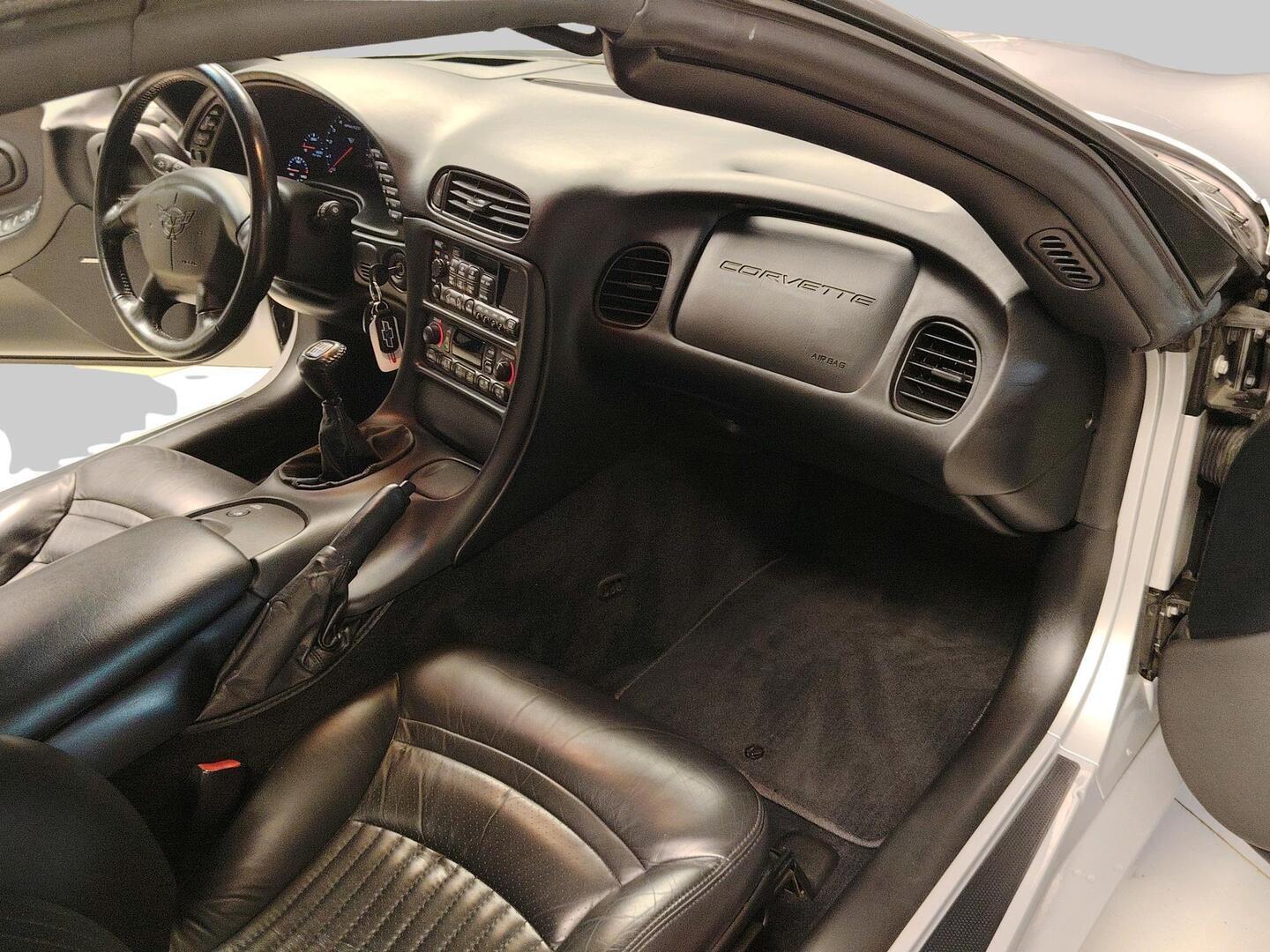 CHEVROLET Corvette 1999