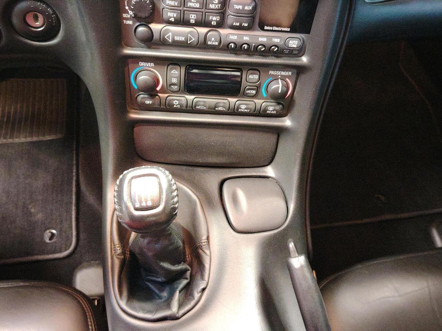 CHEVROLET Corvette 1999
