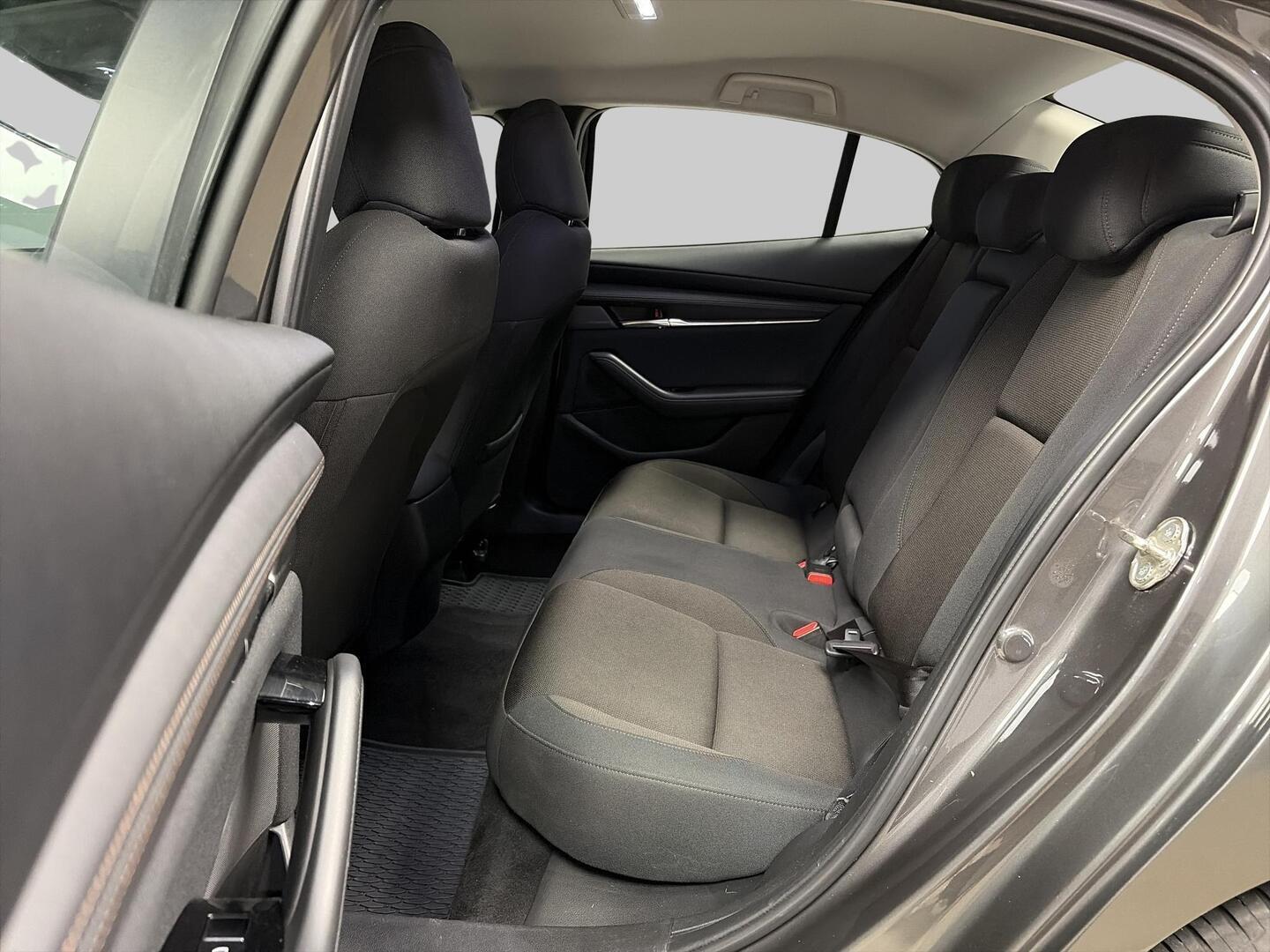 MAZDA 3 2020