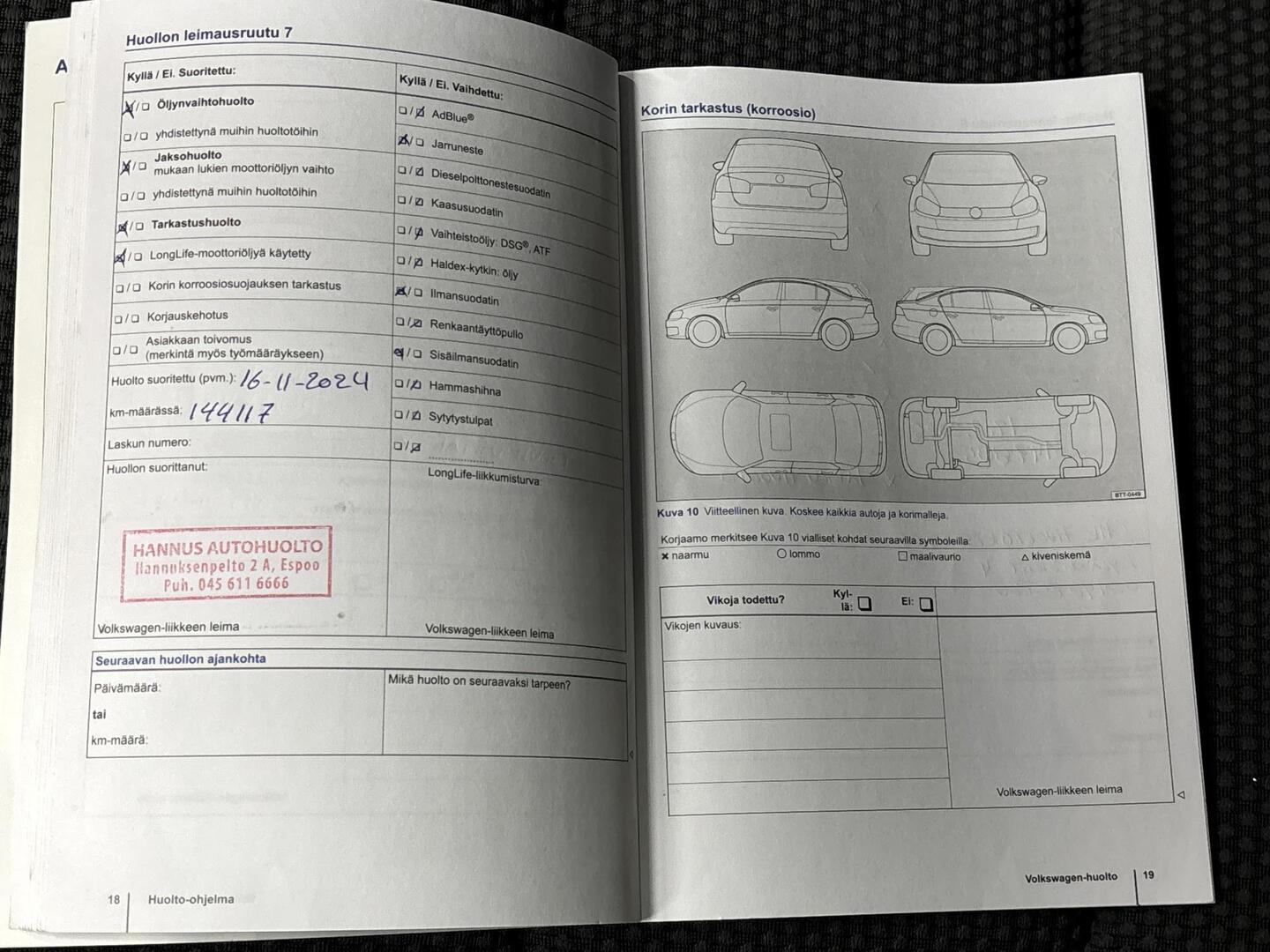 VOLKSWAGEN Golf 2012