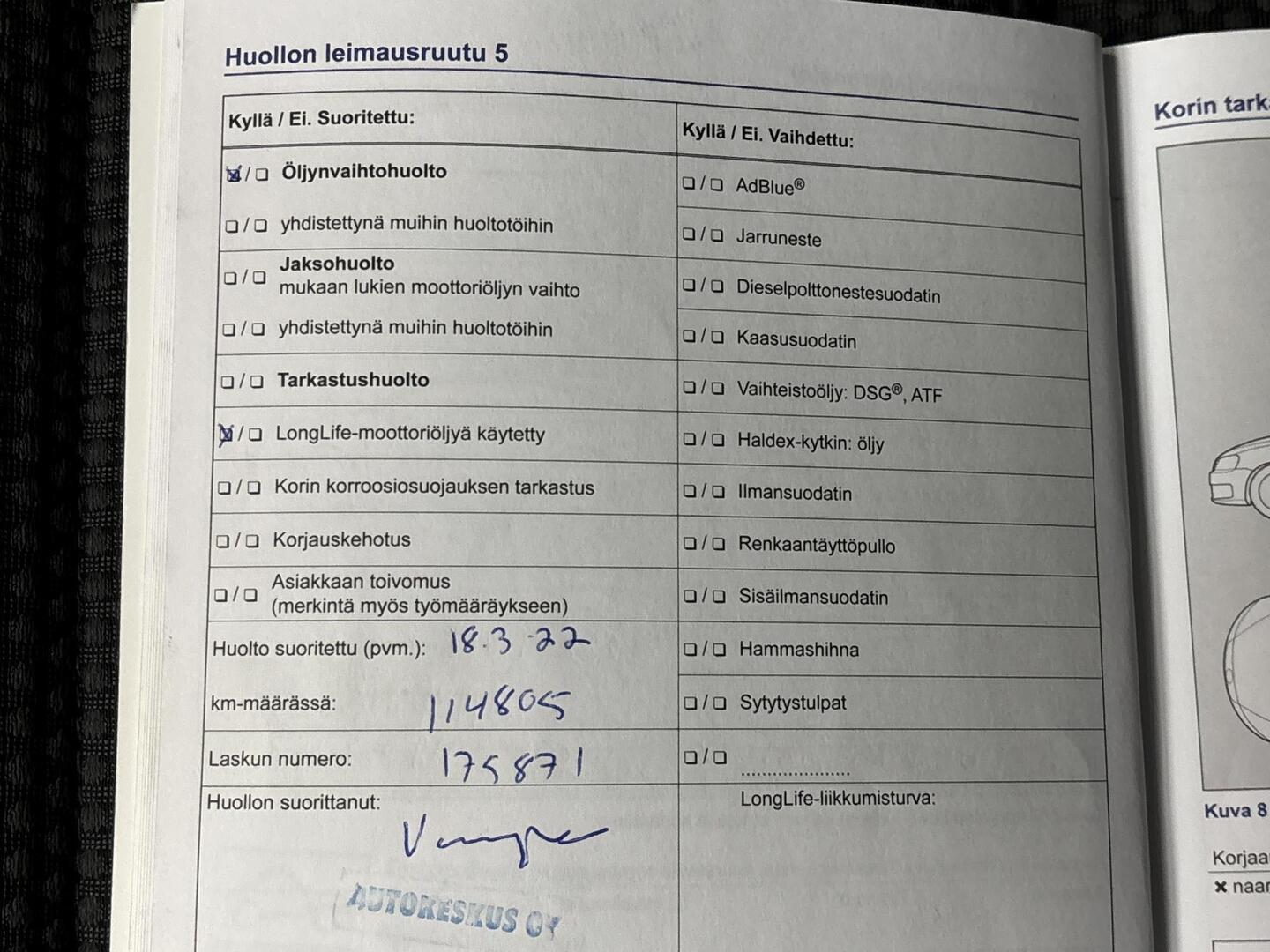 VOLKSWAGEN Golf 2012