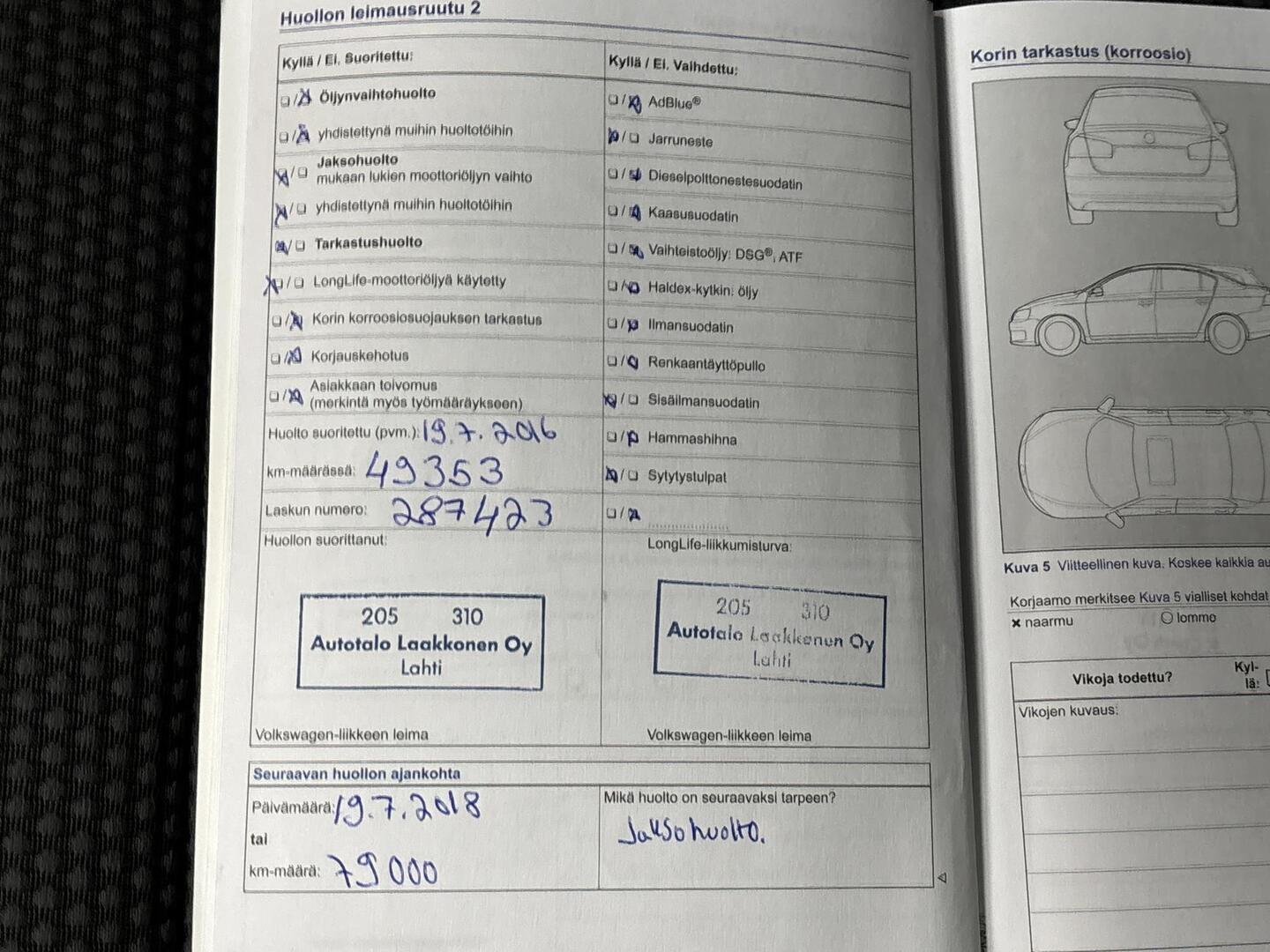 VOLKSWAGEN Golf 2012