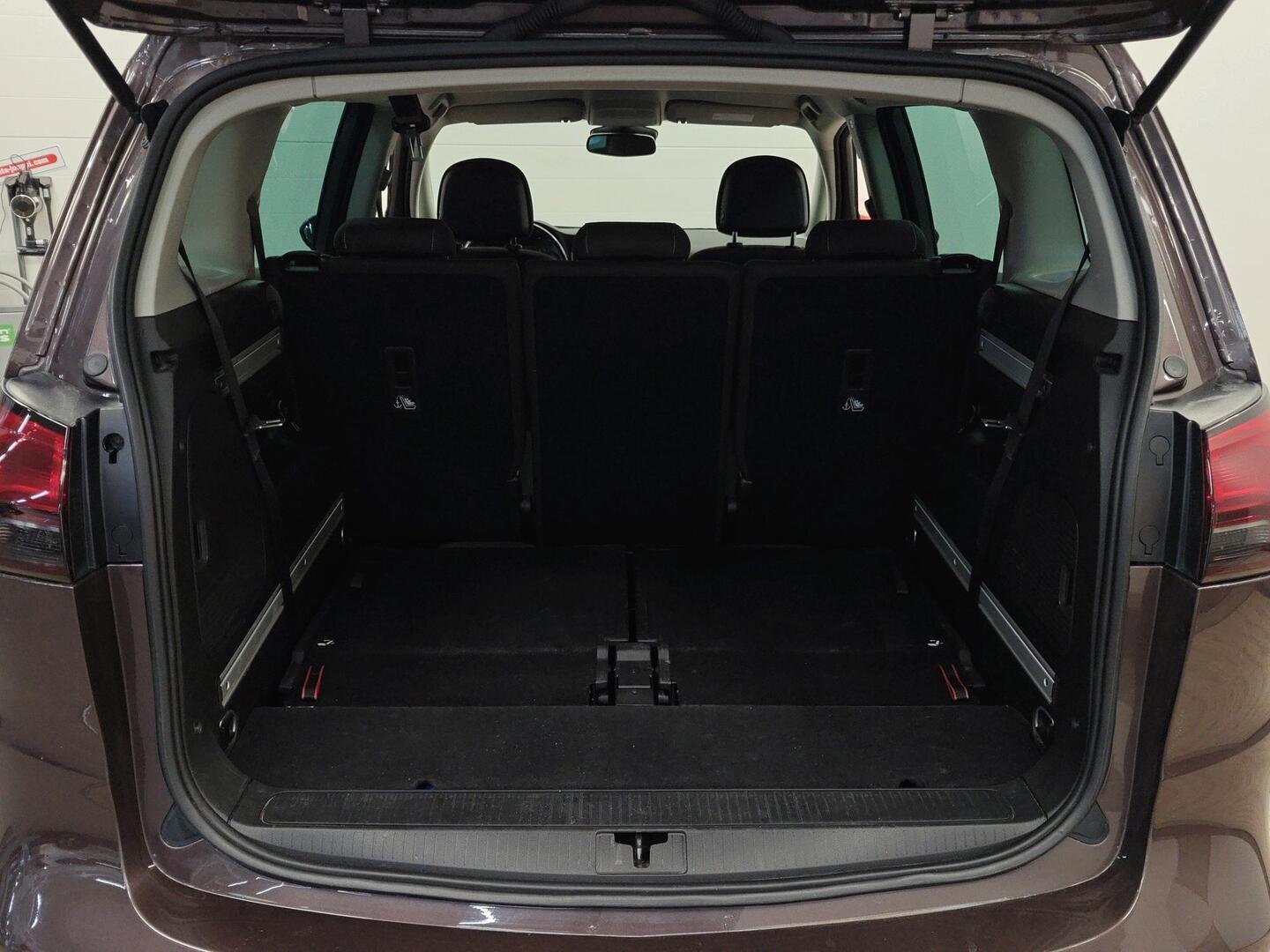 OPEL ZAFIRA 2017
