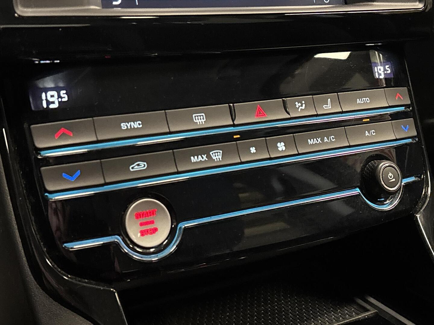 JAGUAR XE 2019
