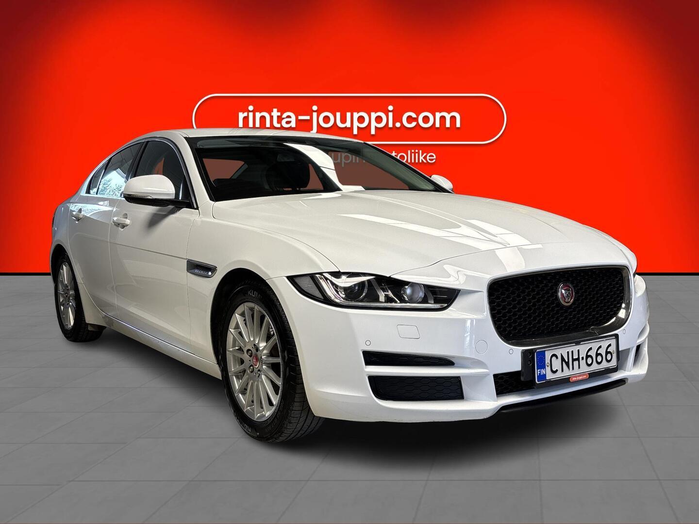 JAGUAR XE 2019