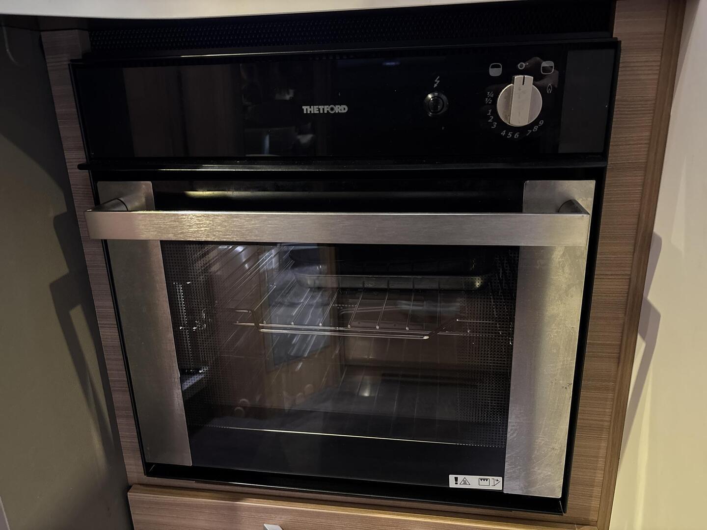 ADRIA MATRIX M 670 SL Plus 2019