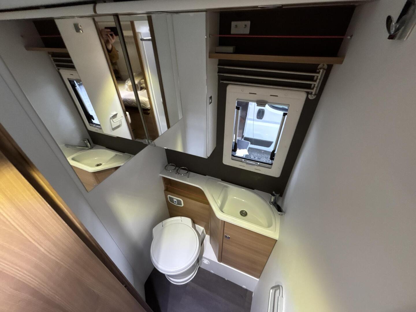 ADRIA MATRIX M 670 SL Plus 2019