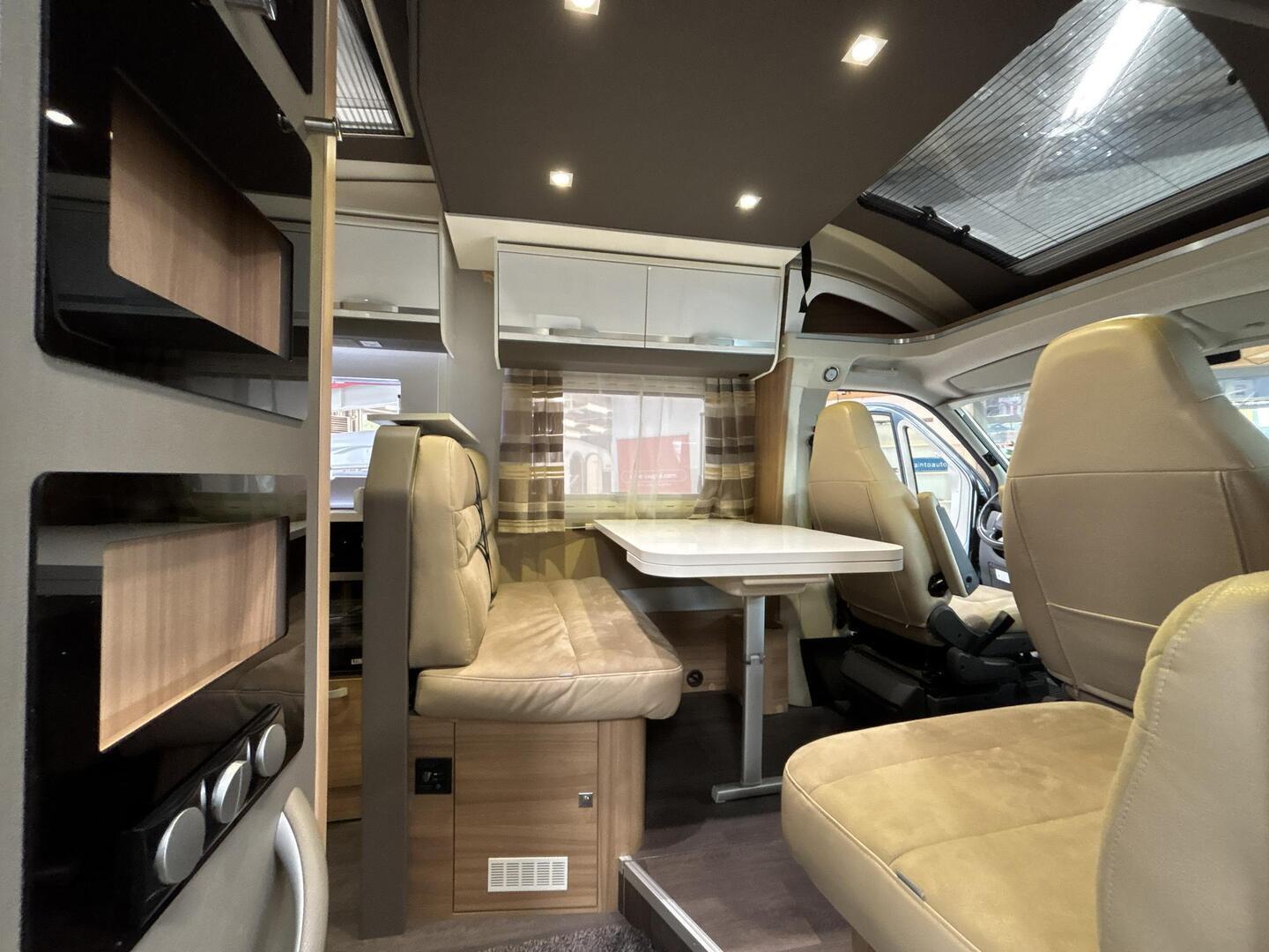 ADRIA MATRIX M 670 SL Plus 2019