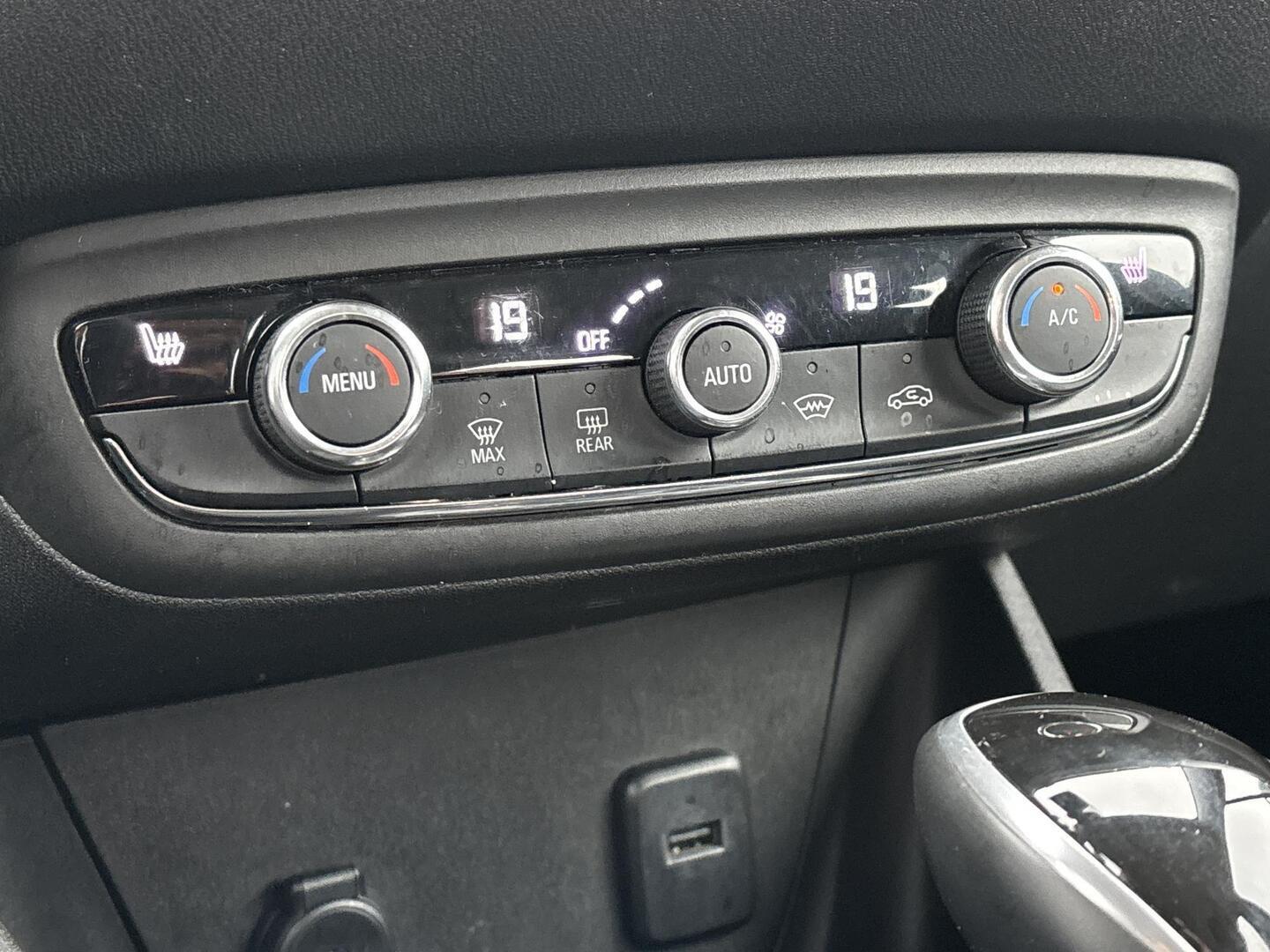 OPEL Crossland X 2020