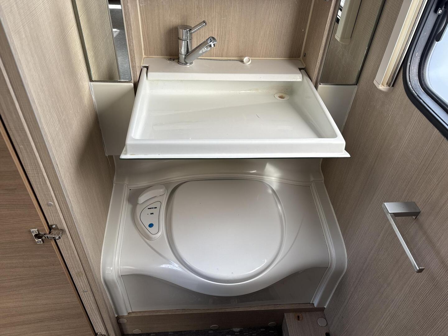 ADRIA ADORA 2020