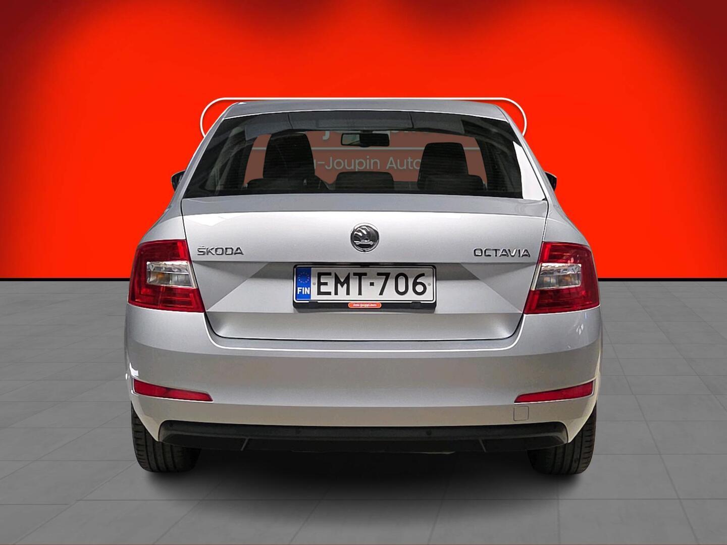 SKODA Octavia 2014