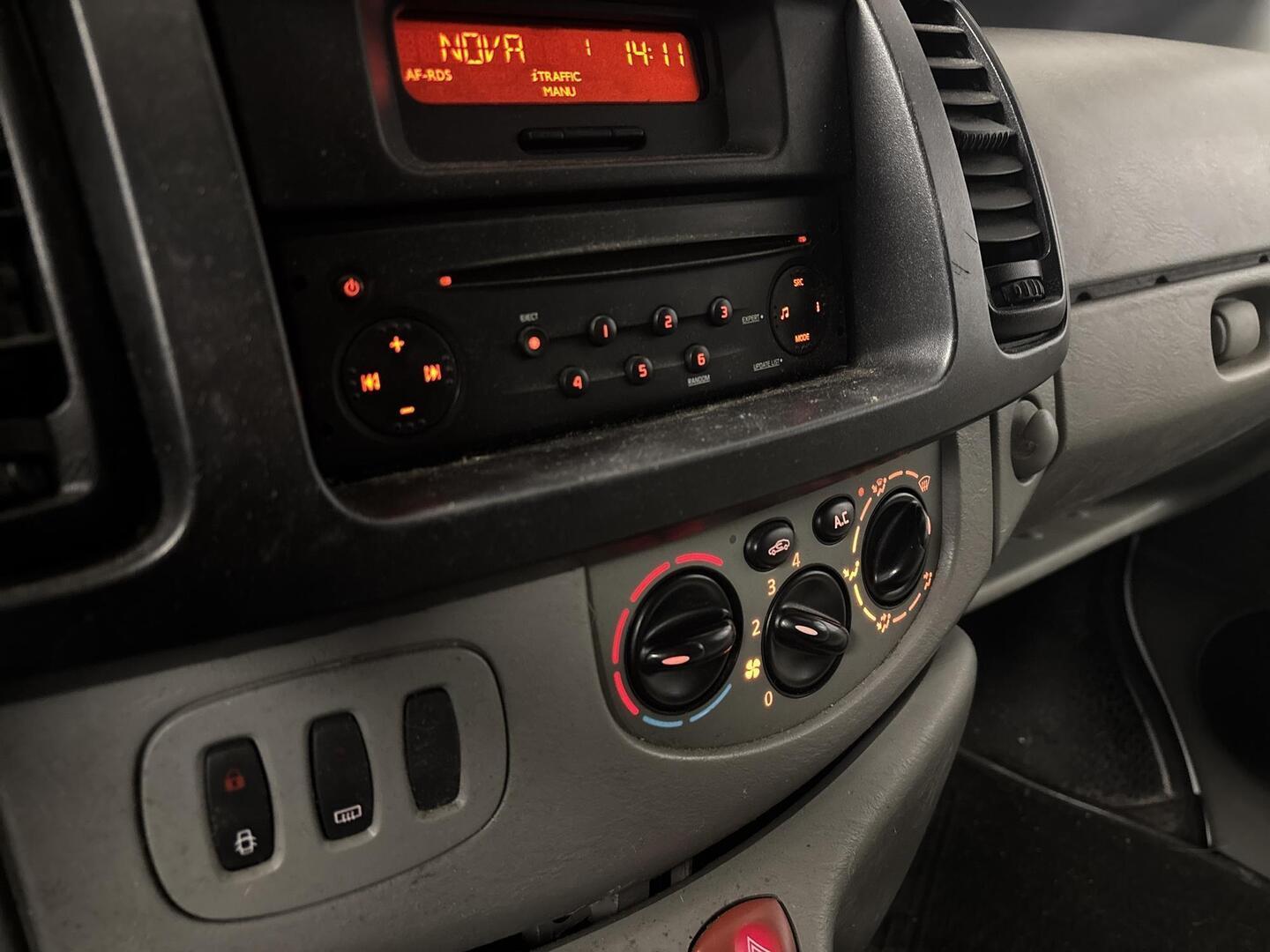 NISSAN Primastar 2007