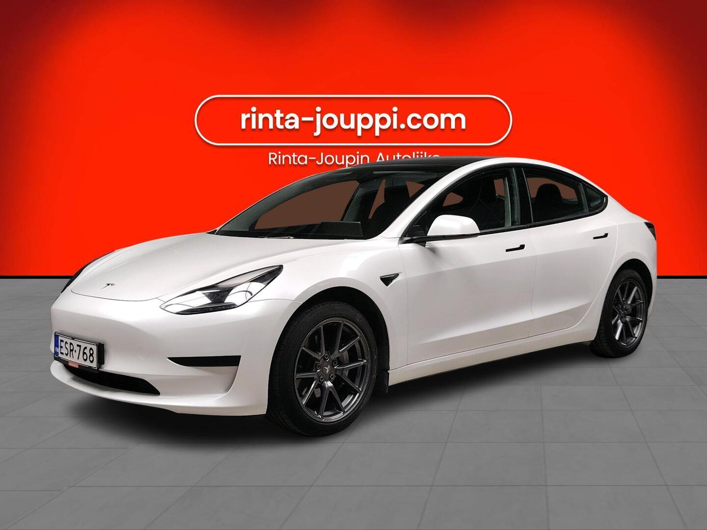 TESLA Model 3 2021