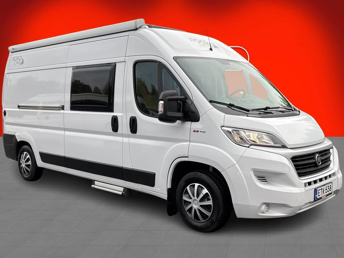 ROADCAR VAN R 600 2020