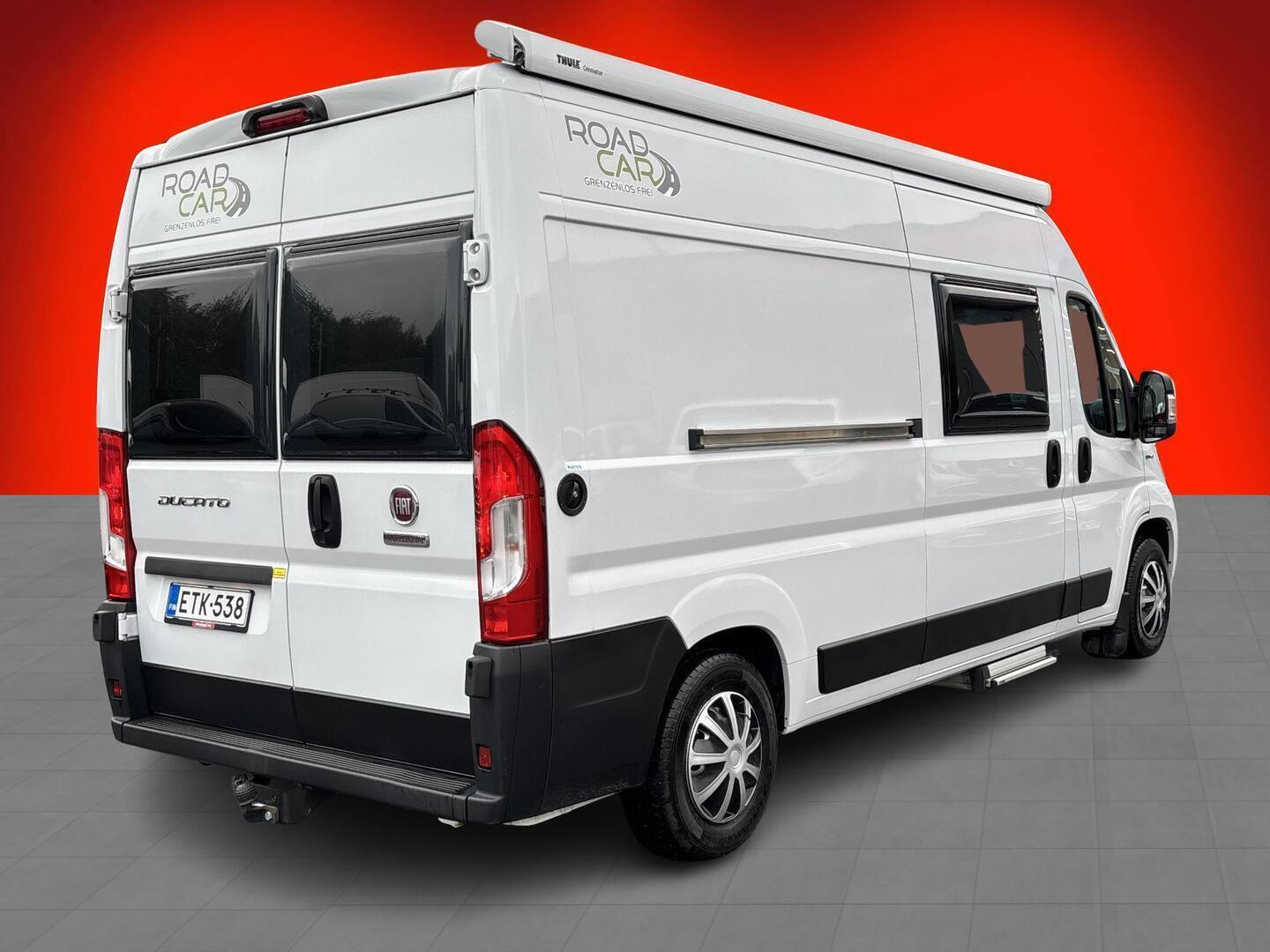 ROADCAR VAN R 600 2020