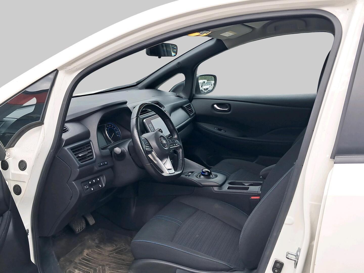 NISSAN Leaf 2022