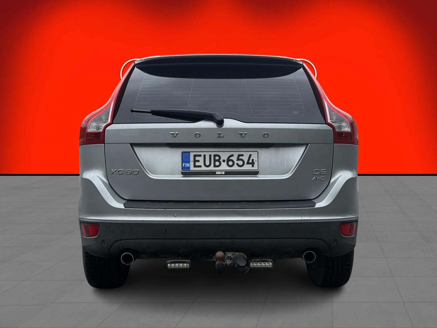 VOLVO XC60 2010