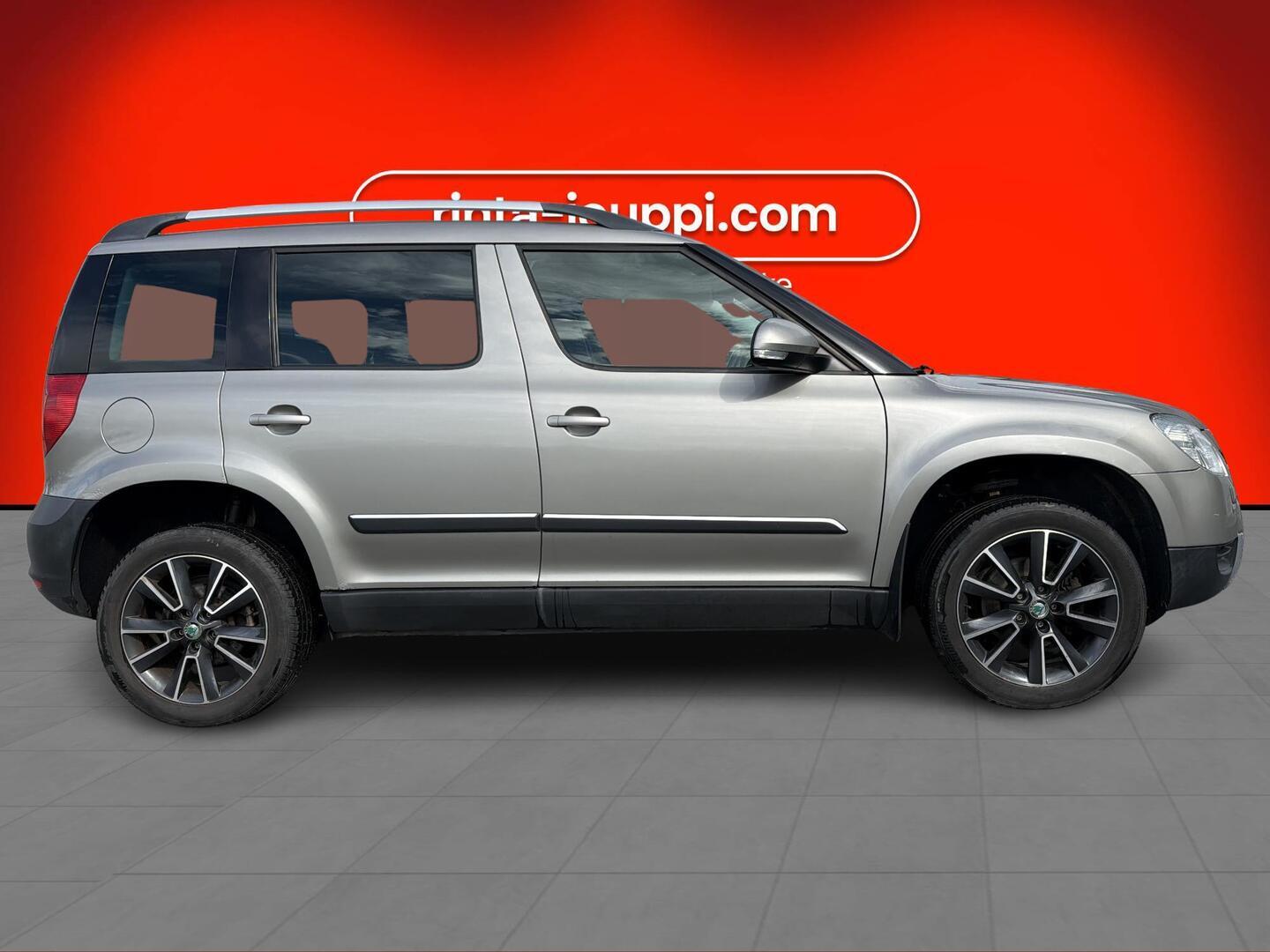 SKODA Yeti 2012