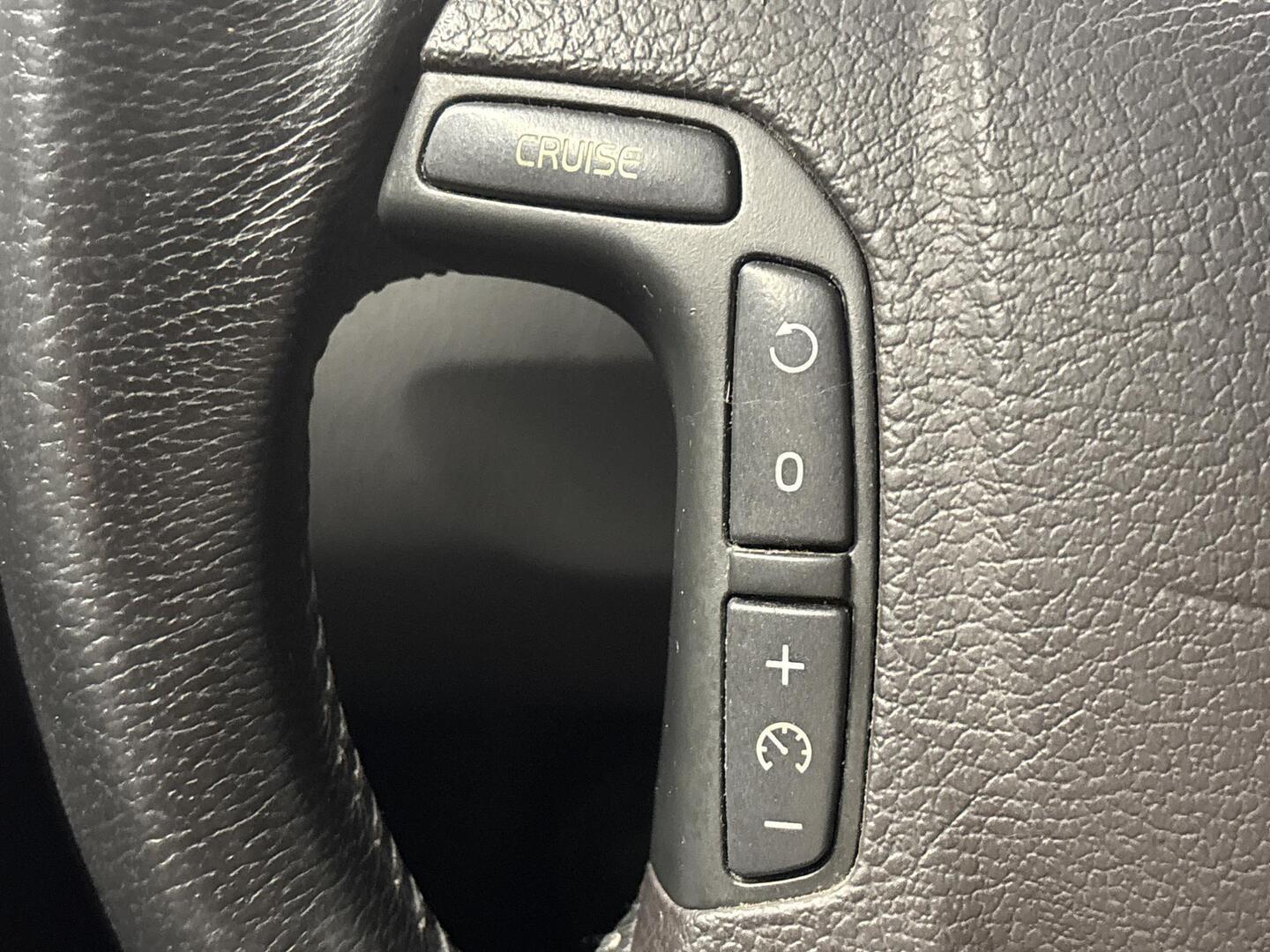VOLVO V70 2007