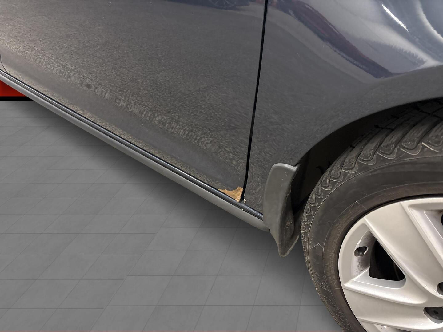 VOLKSWAGEN Golf 2010