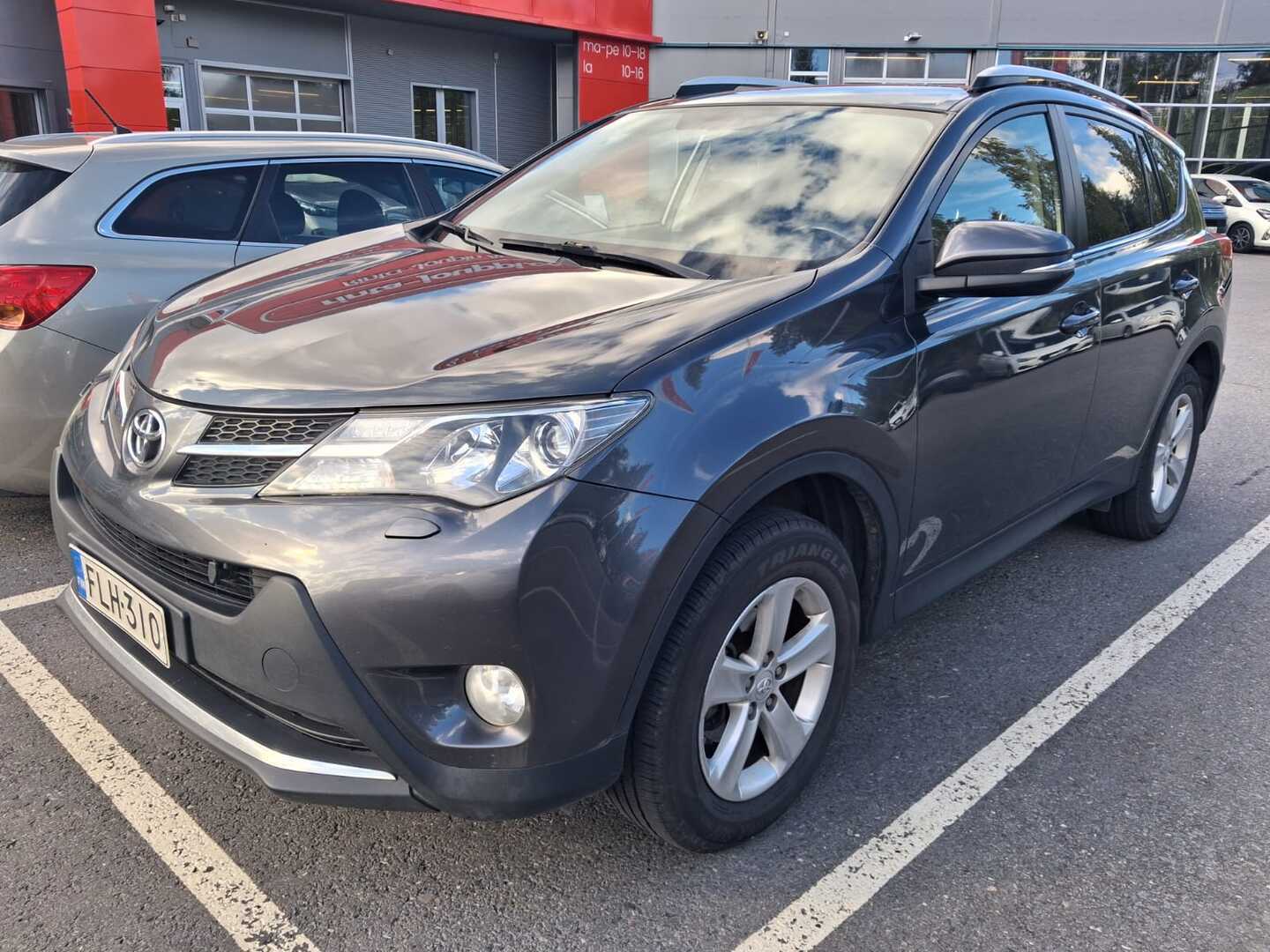 TOYOTA RAV4 2014