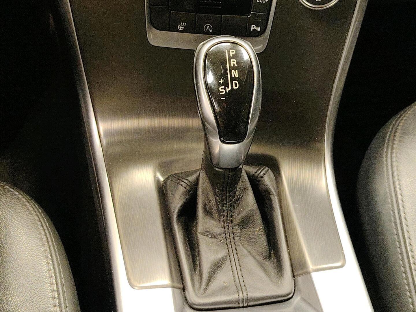 VOLVO XC60 2014