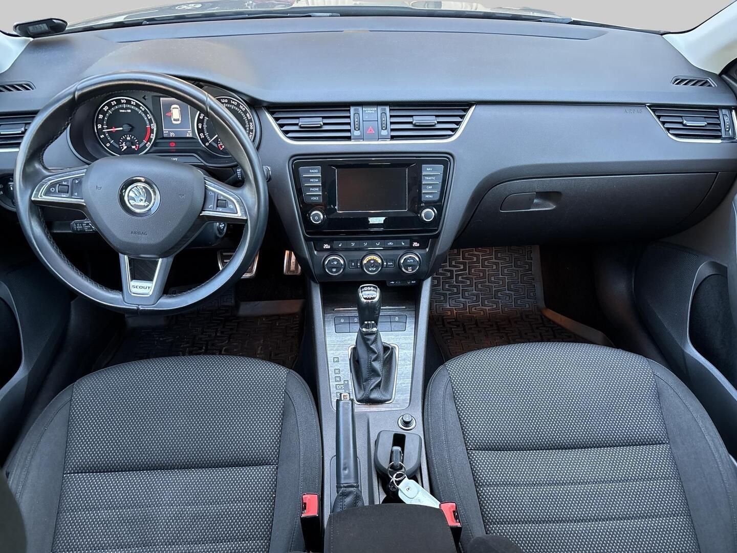 SKODA Octavia 2015