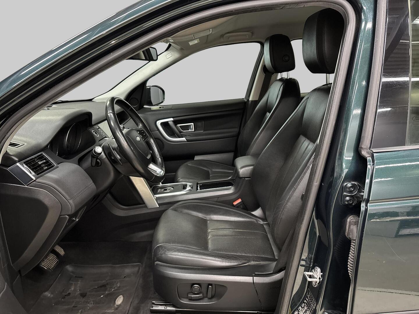 LAND ROVER Discovery Sport 2015