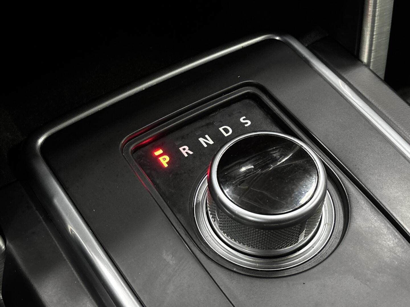 LAND ROVER Discovery Sport 2015