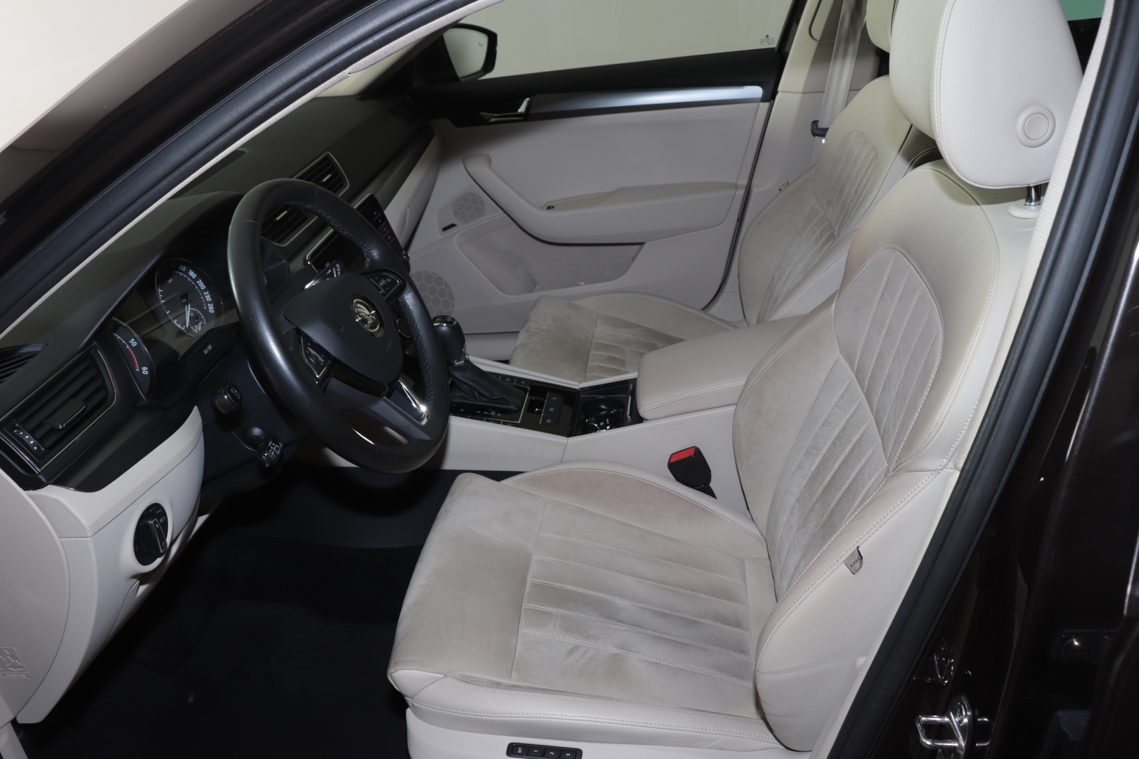 SKODA Superb 2018