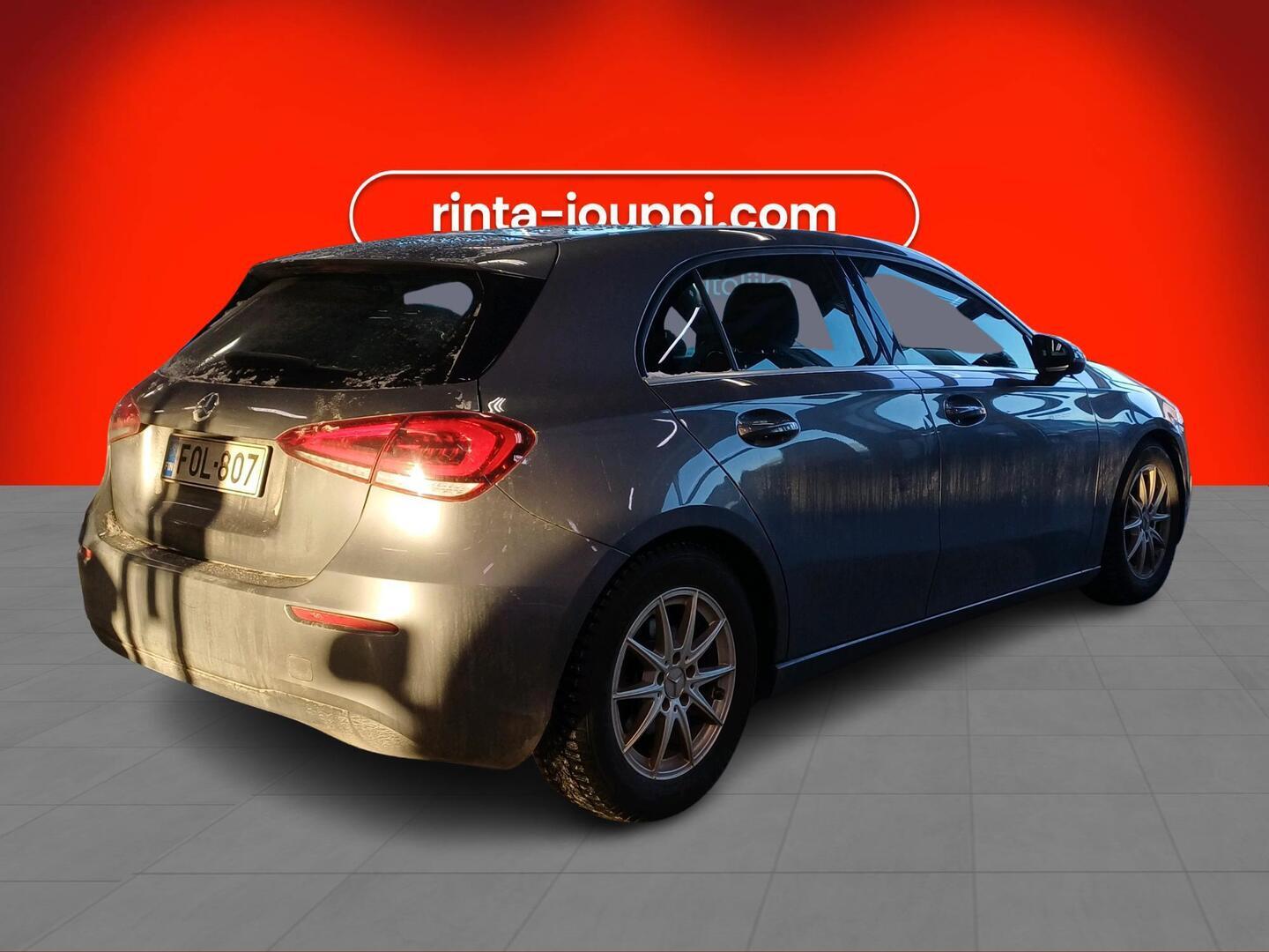 MERCEDES-BENZ A 2020