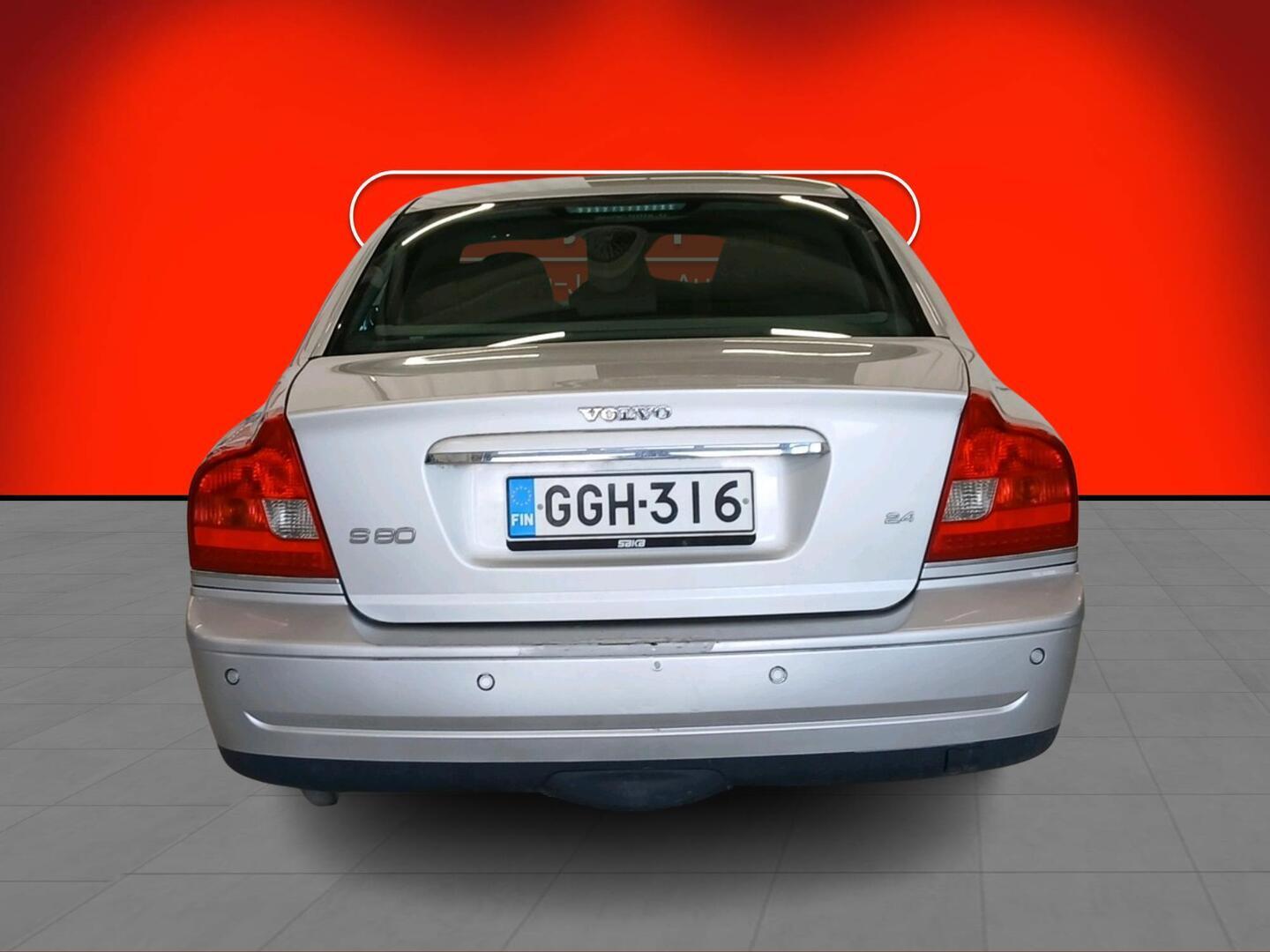 VOLVO S80 2005