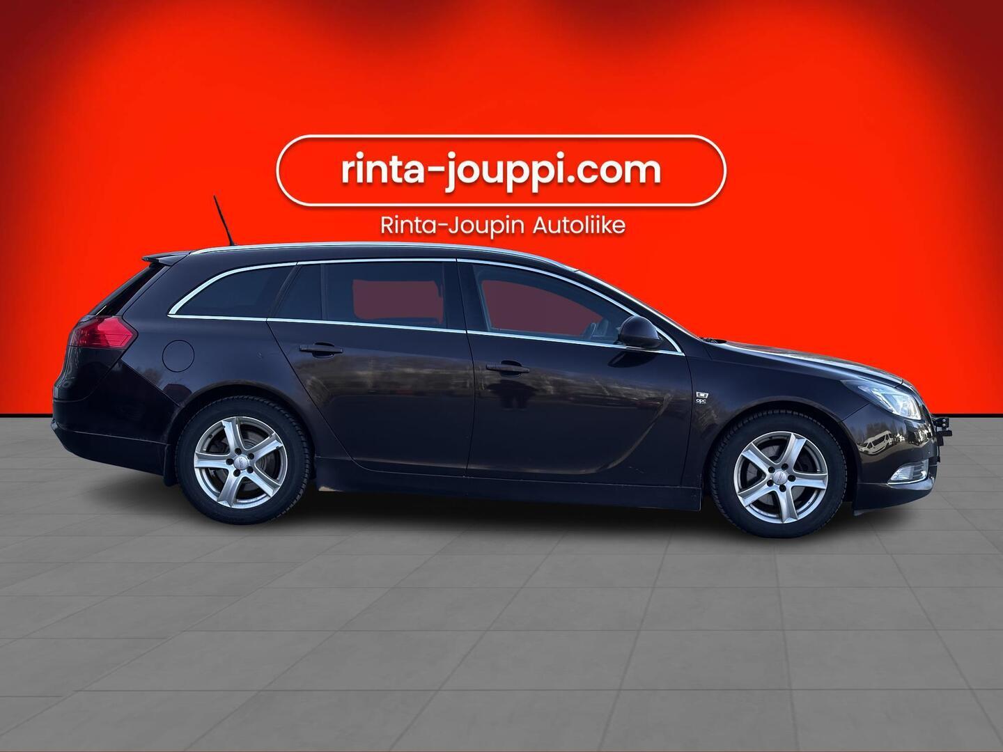 OPEL Insignia 2011