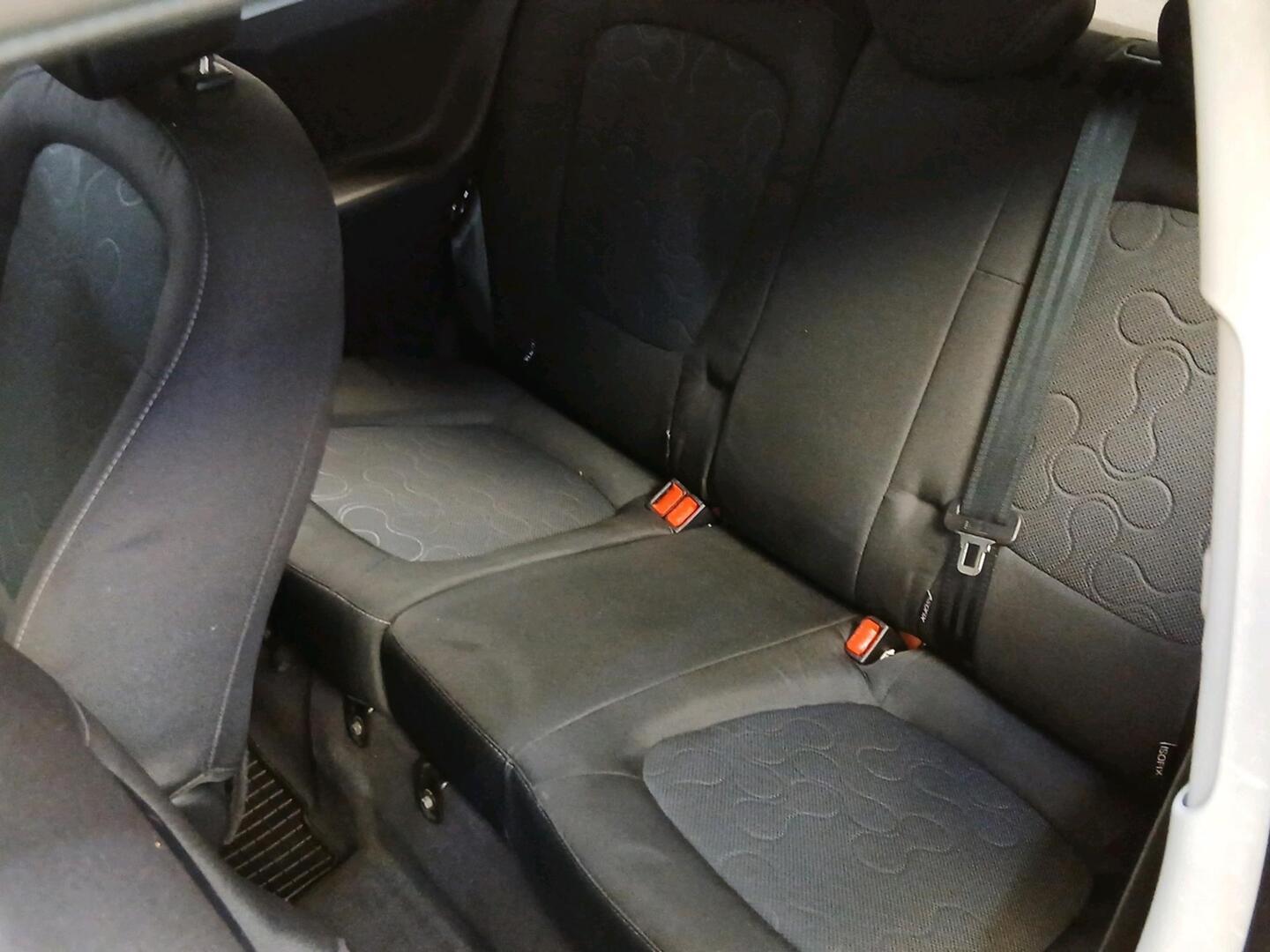 HYUNDAI i20 2011