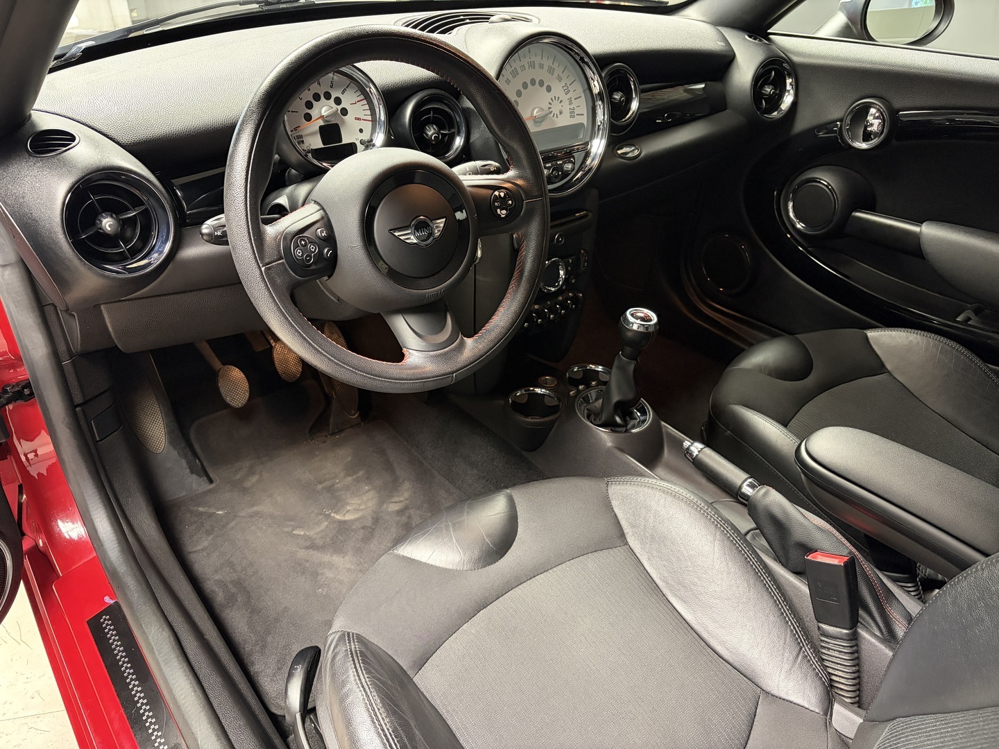 MINI Cooper 2012