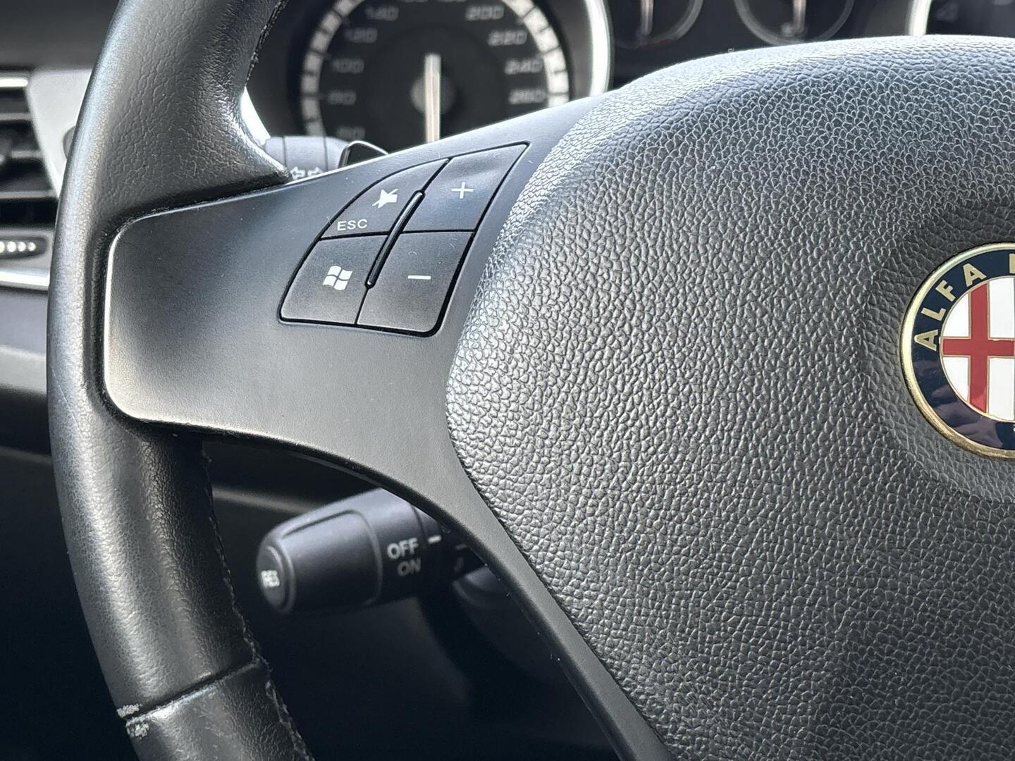 ALFA ROMEO Giulietta 2012