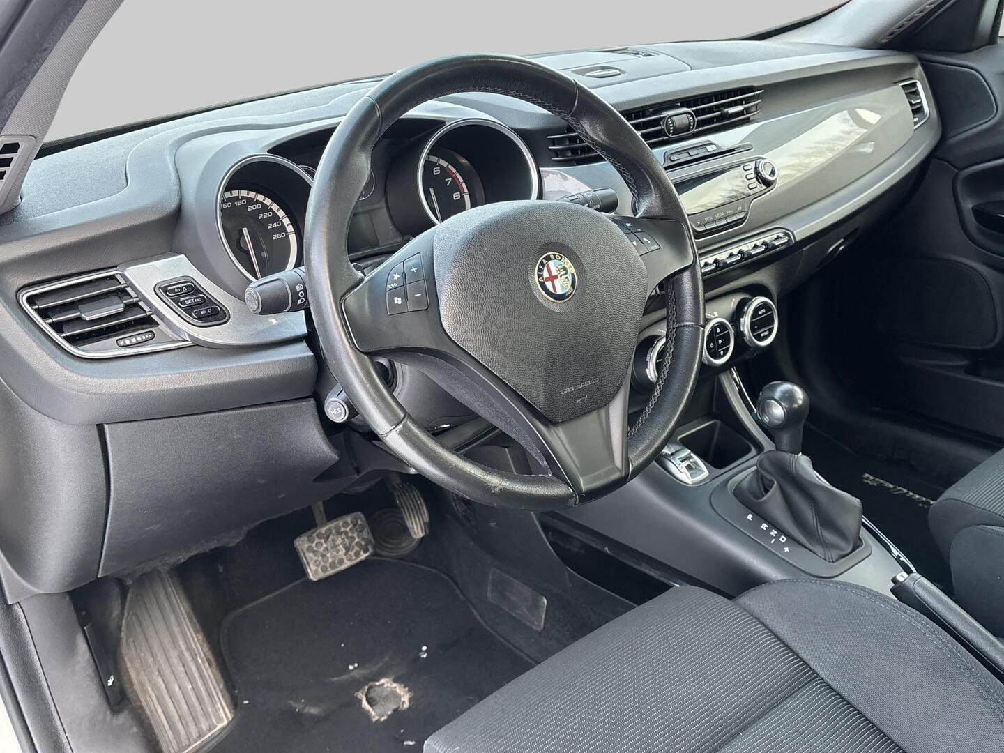 ALFA ROMEO Giulietta 2012