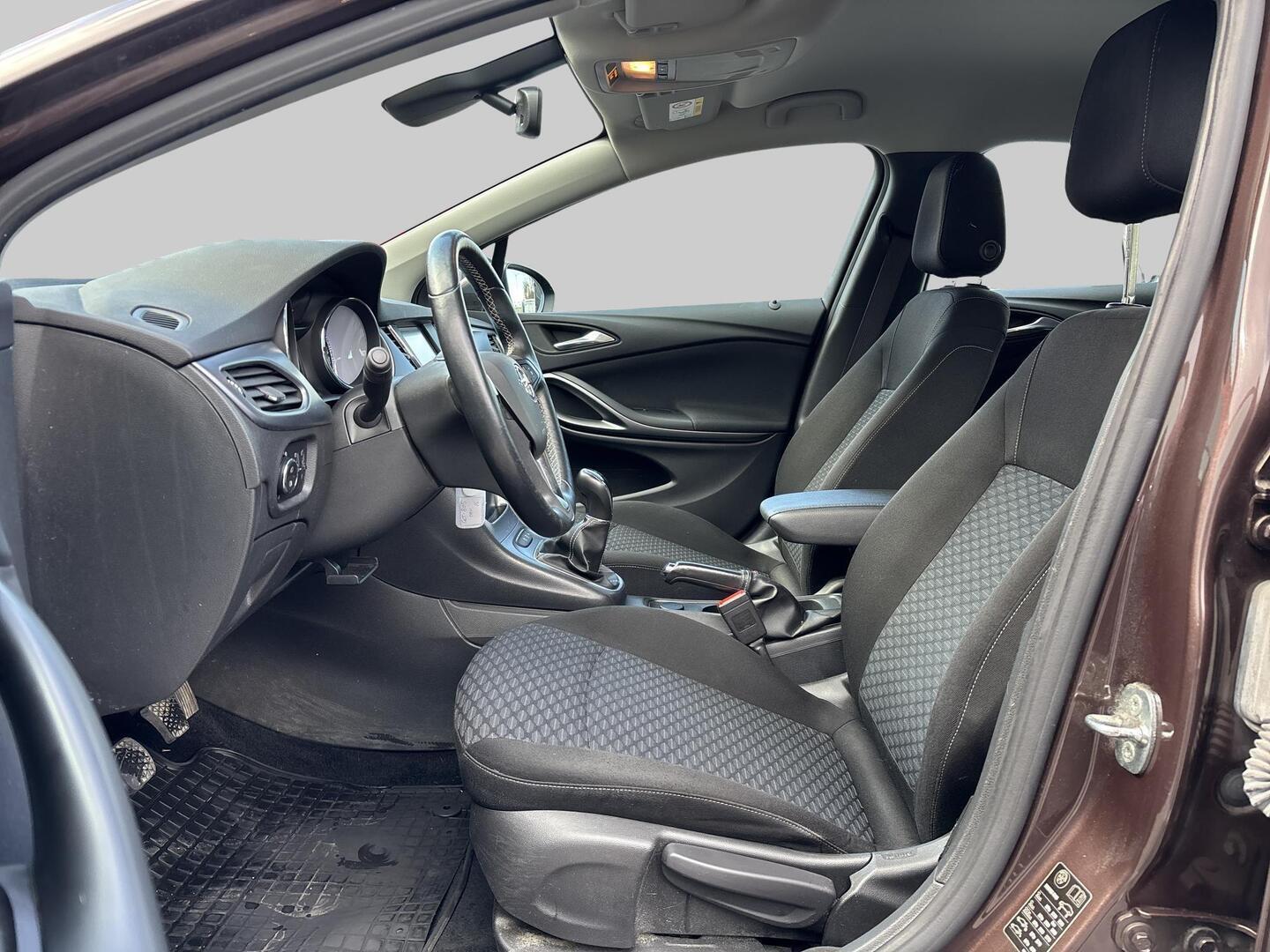 OPEL Astra 2016